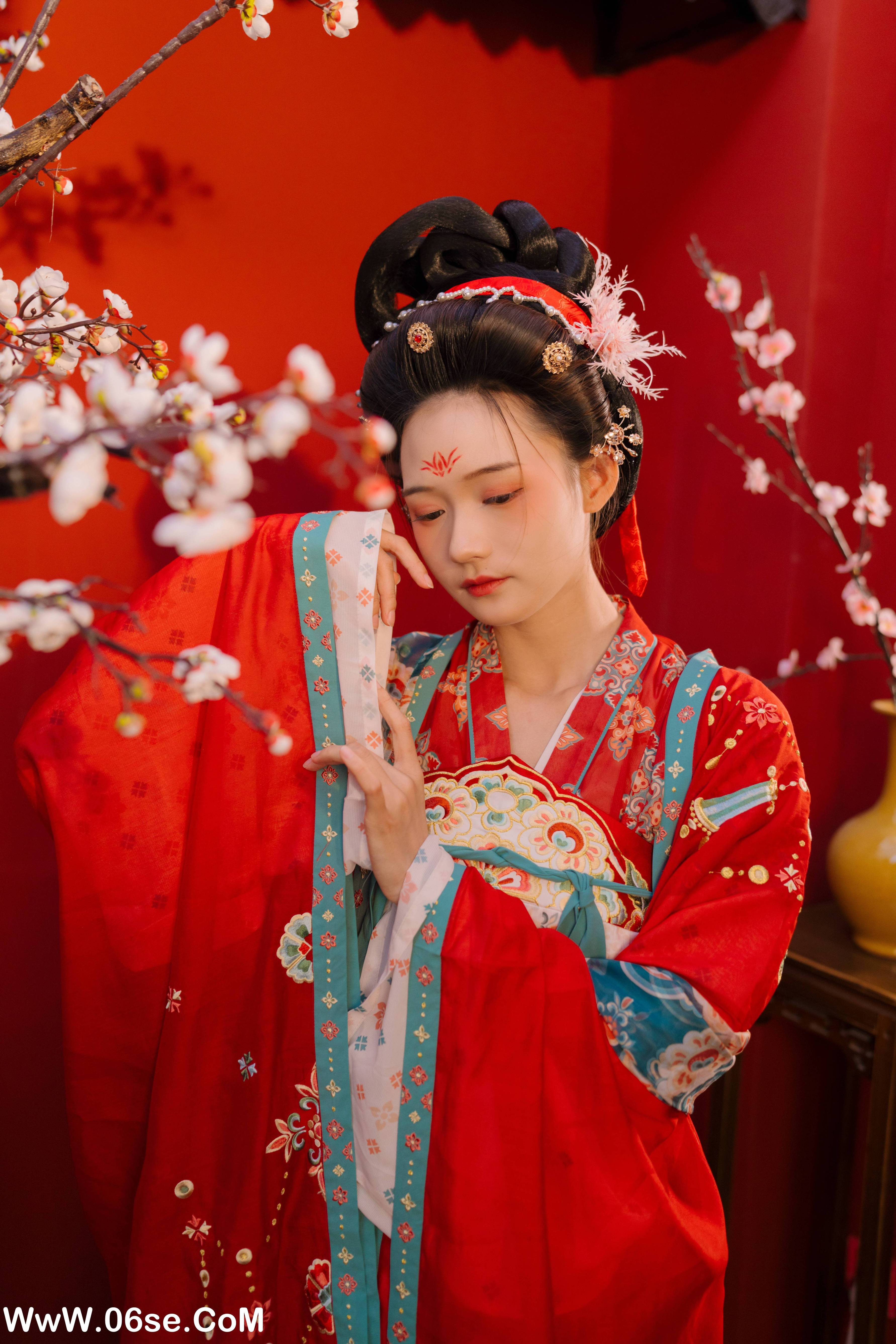 图片[18]-[YITUYU艺图语]2022.09.11 不负梦华 兔子Zzz不吃胡萝卜[22+1P／278MB]-六色网