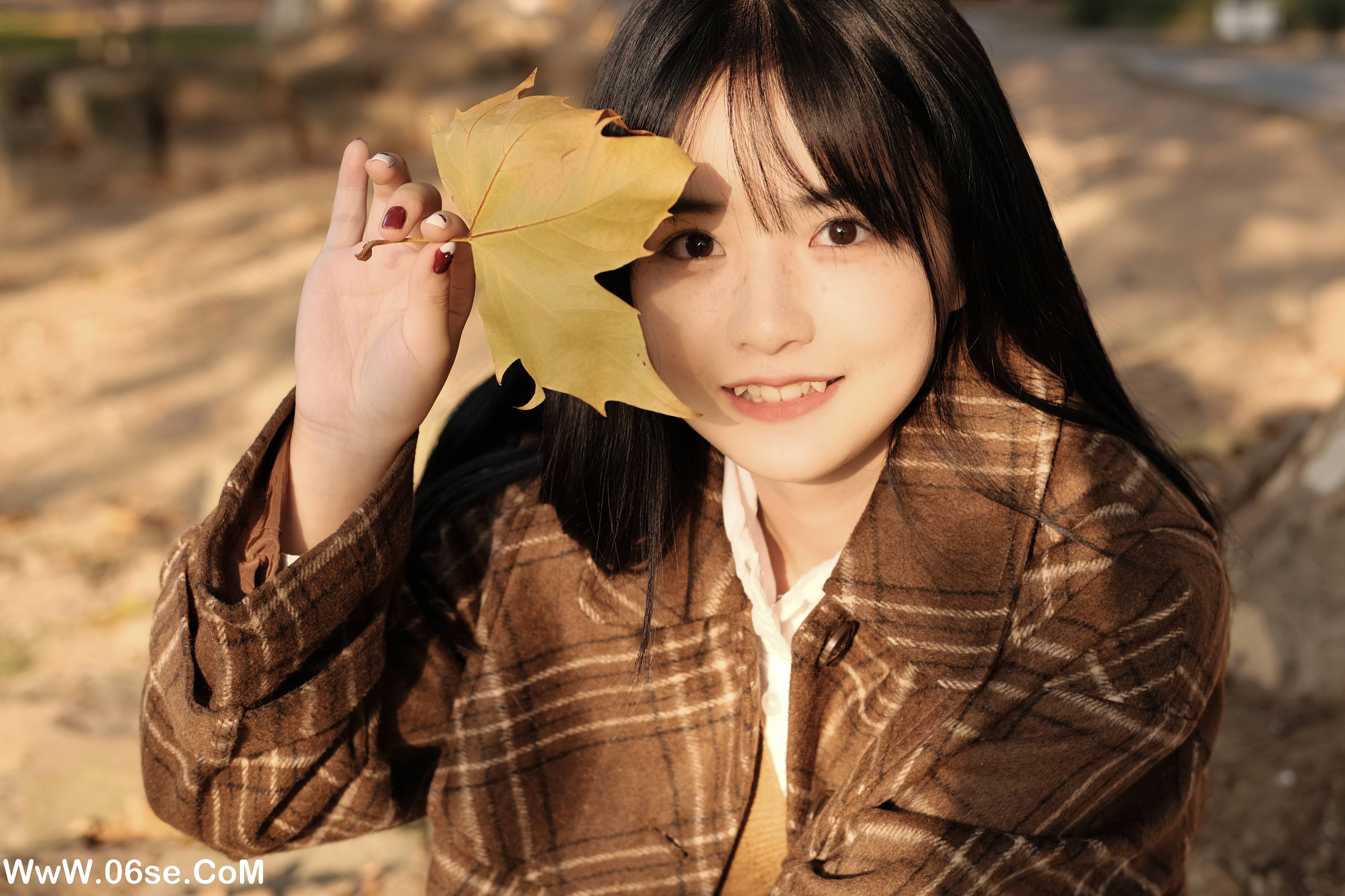 图片[29]-[YITUYU艺图语]2022.12.25 栗子深秋 小怡妹妹cute[28+1P／413MB]-六色网