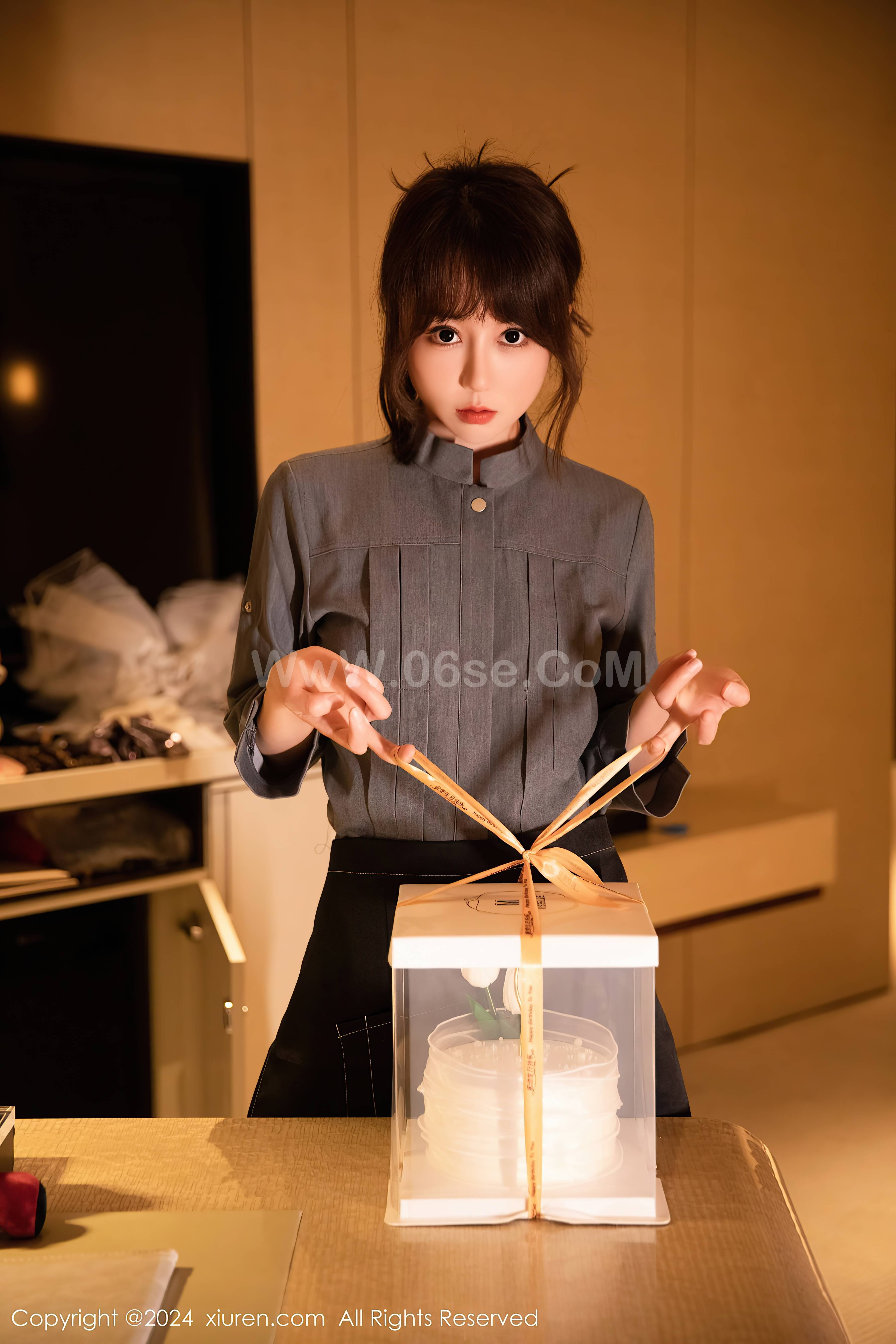 图片[14]-[Xiuren秀人网]2024.01.12 NO.7953 金tiao[74+1P／675MB]-六色网