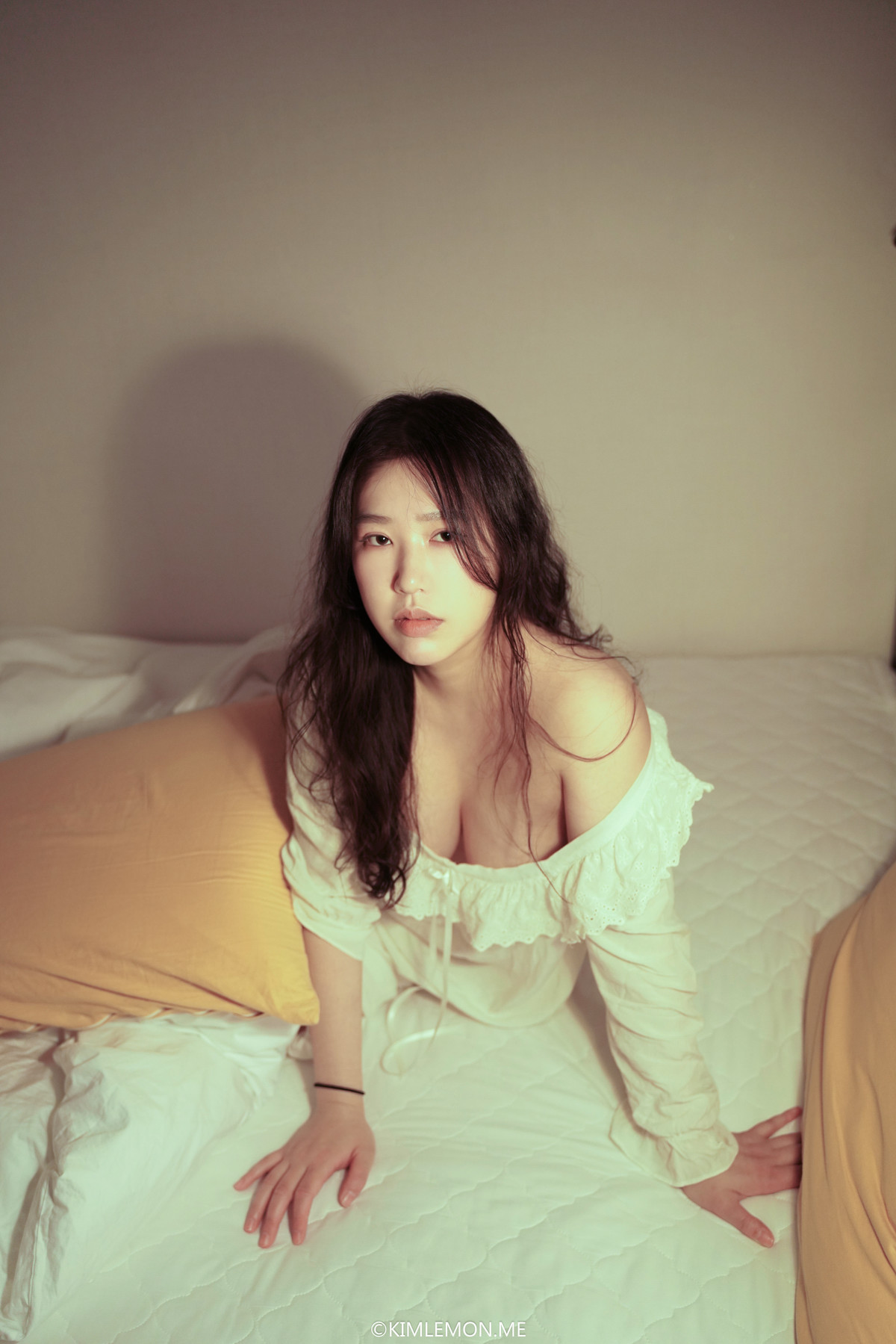 Jenn 젠, [KIMLEMON] Vol.01 Photobook Set.01 43