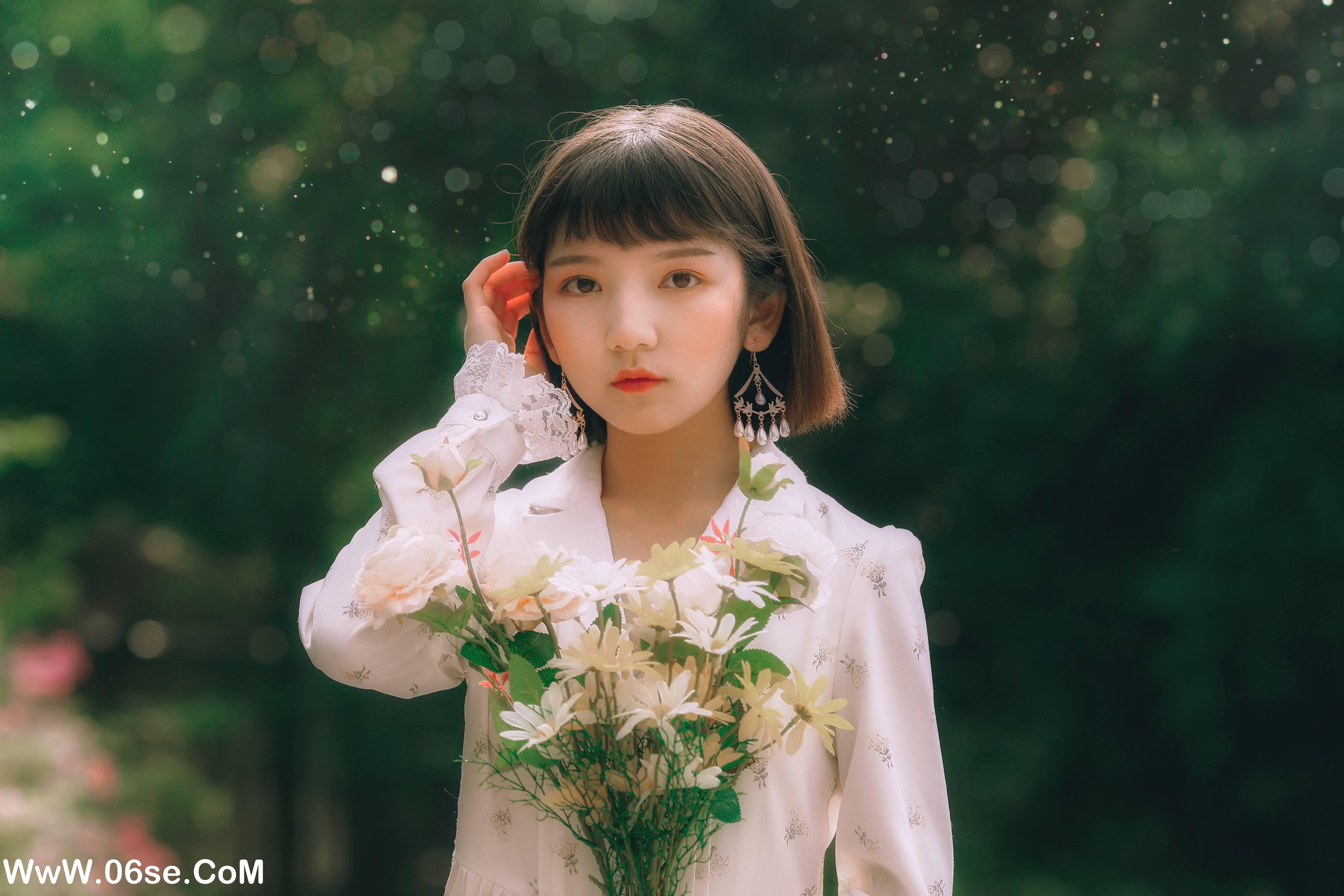 图片[14]-[YITUYU艺图语]2022.10.19 少女的裙摆 橄米[24+1P／100MB]-六色网