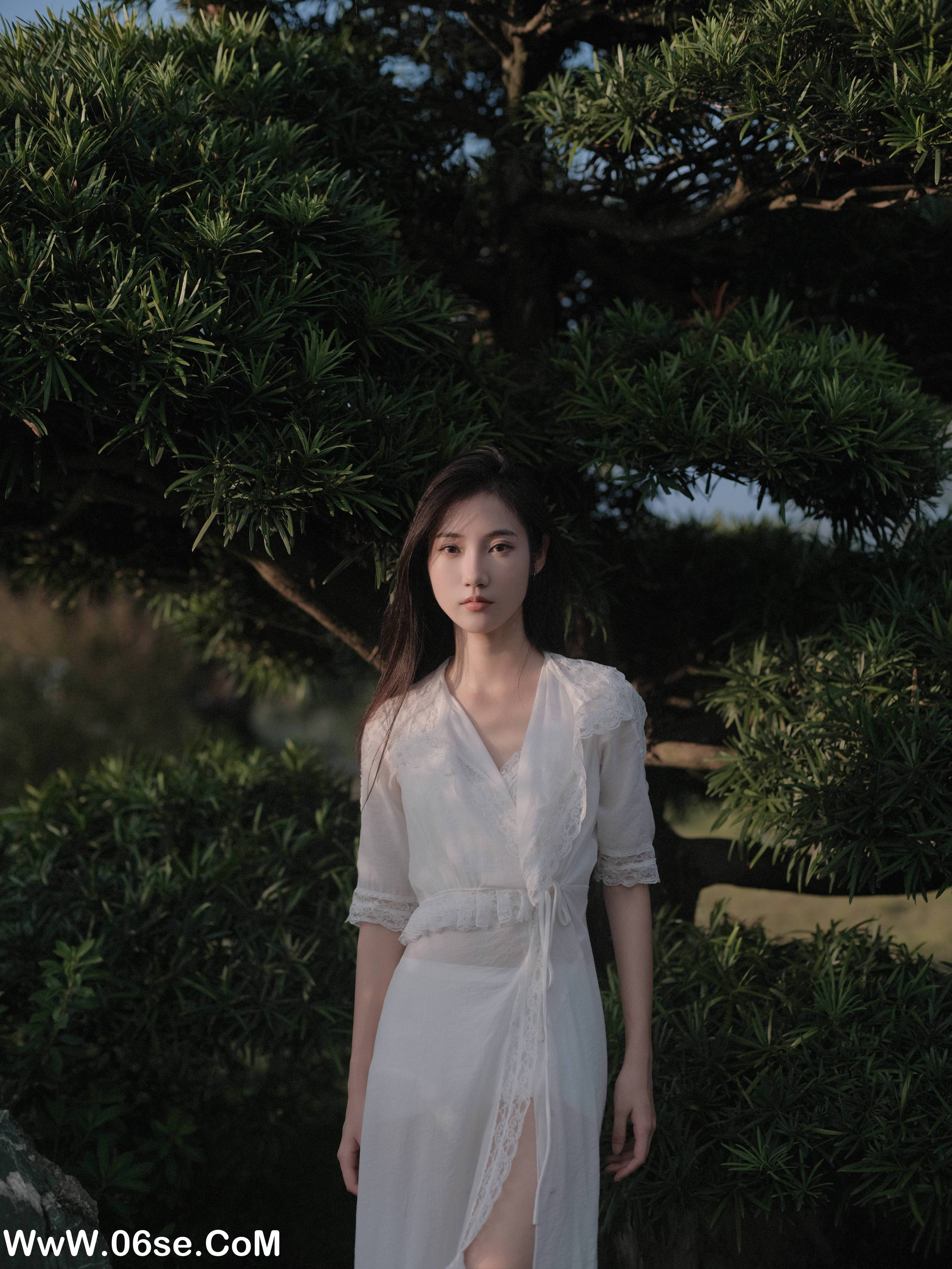 图片[35]-[YITUYU艺图语]2022.11.17 秋风 阿万[45+1P／408MB]-六色网