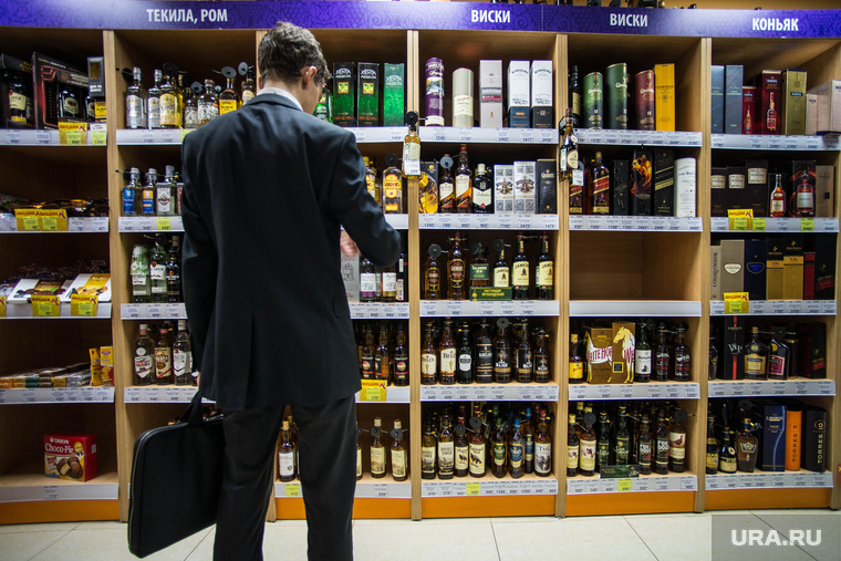 Выбираем Виски В Магазине Выбираем Виски В Магазине