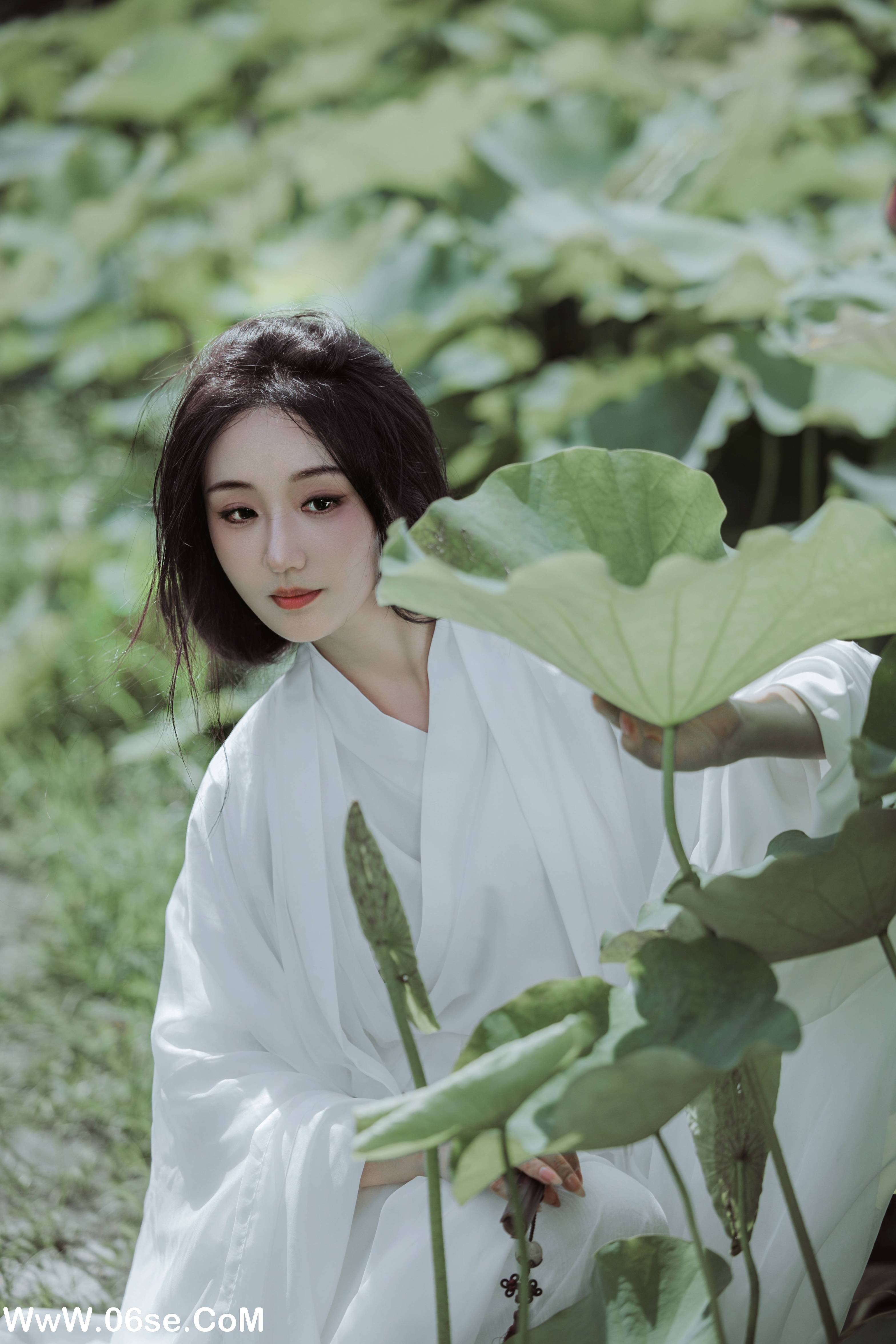 图片[21]-[YITUYU艺图语]2022.08.06 荷花 柒苡安[22+1P／249MB]-六色网