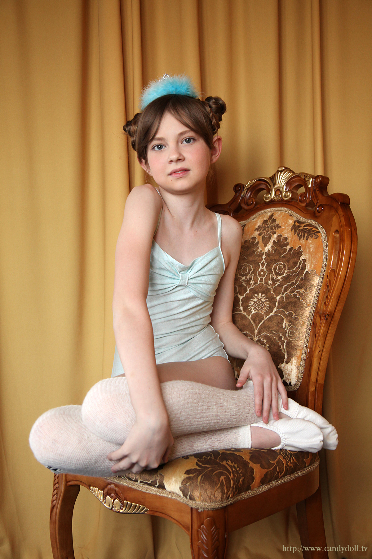 [Image: 5d9d67da22de5501783d1.jpg]