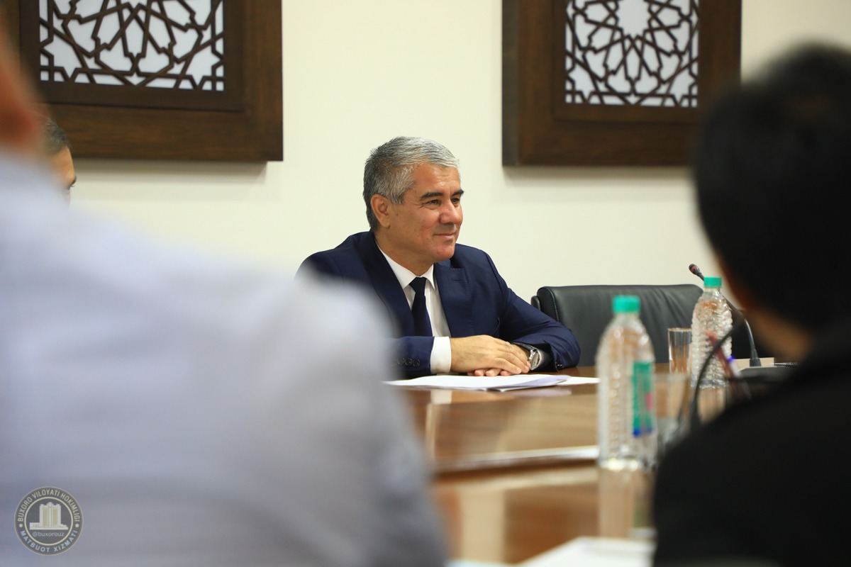 Бухорода электромобиль сотиш шахобчаси очилади