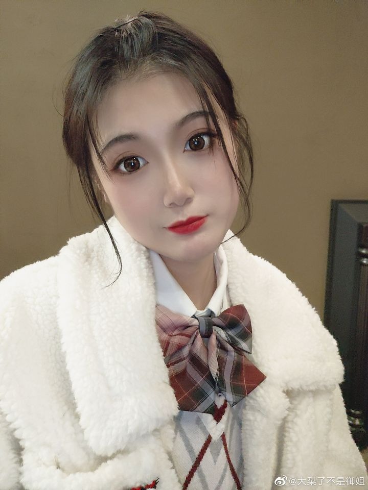 一米八的大梨子-微博配图[86P] 89