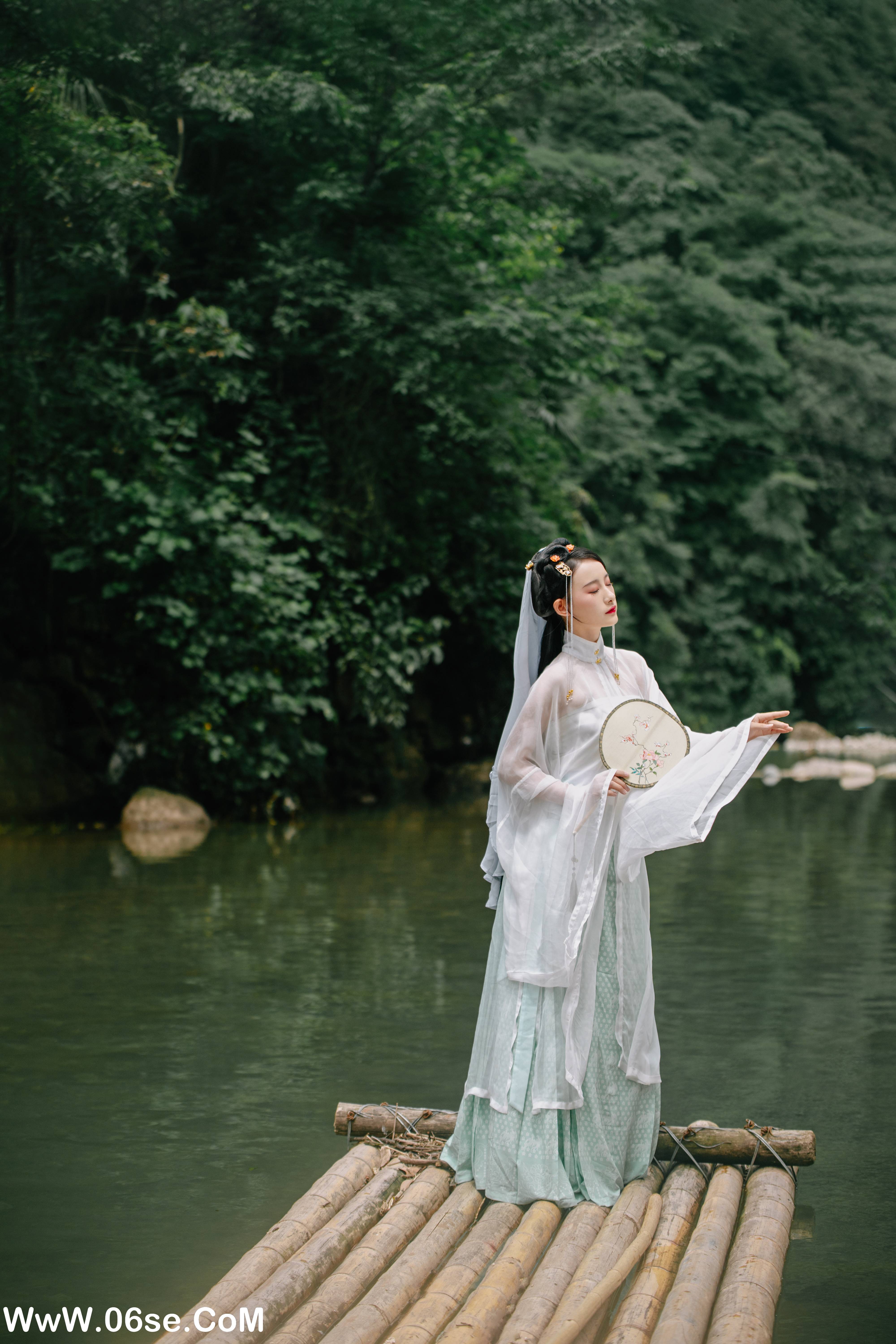 图片[11]-[YITUYU艺图语]2022.05.22 清歌 -芝月-[23P-313.99 MB]-六色网