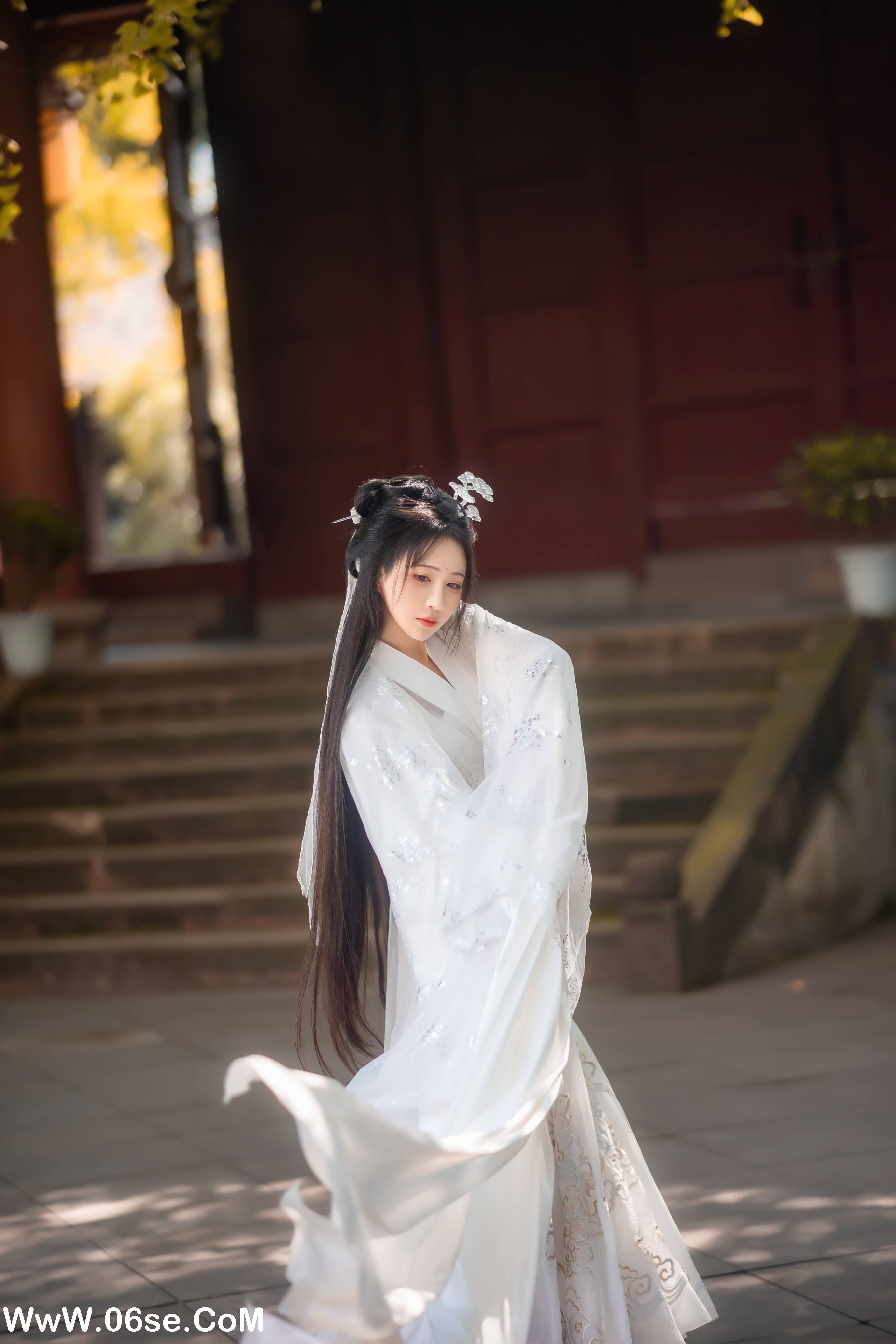 图片[12]-[YITUYU艺图语]2022.11.23 白衣渡我 -绮罗生的小苏苏-[33+1P／257MB]-六色网