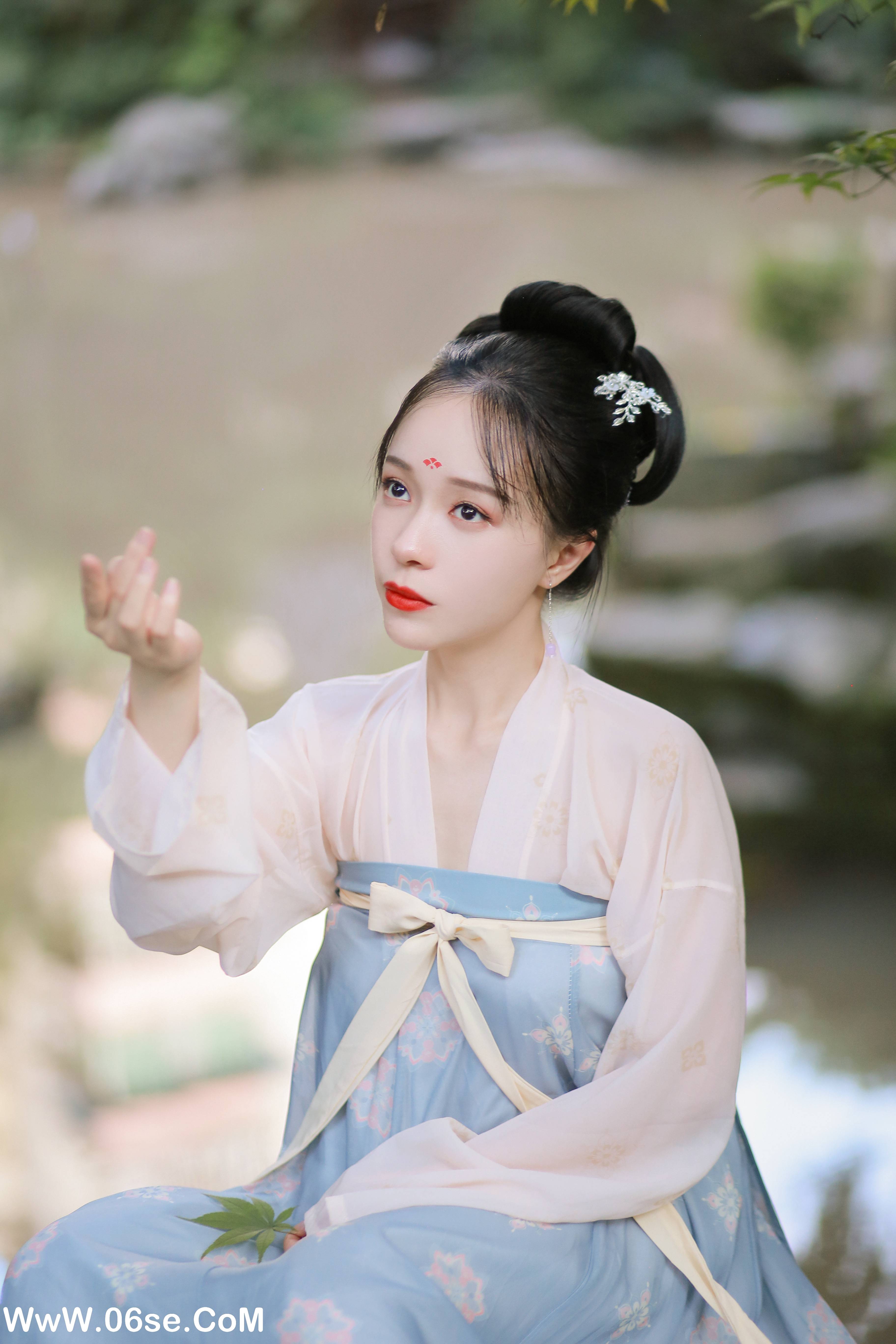 图片[6]-[YITUYU艺图语]2022.01.18 蝶恋花 花泽阮阮[+1P／MB]-六色网
