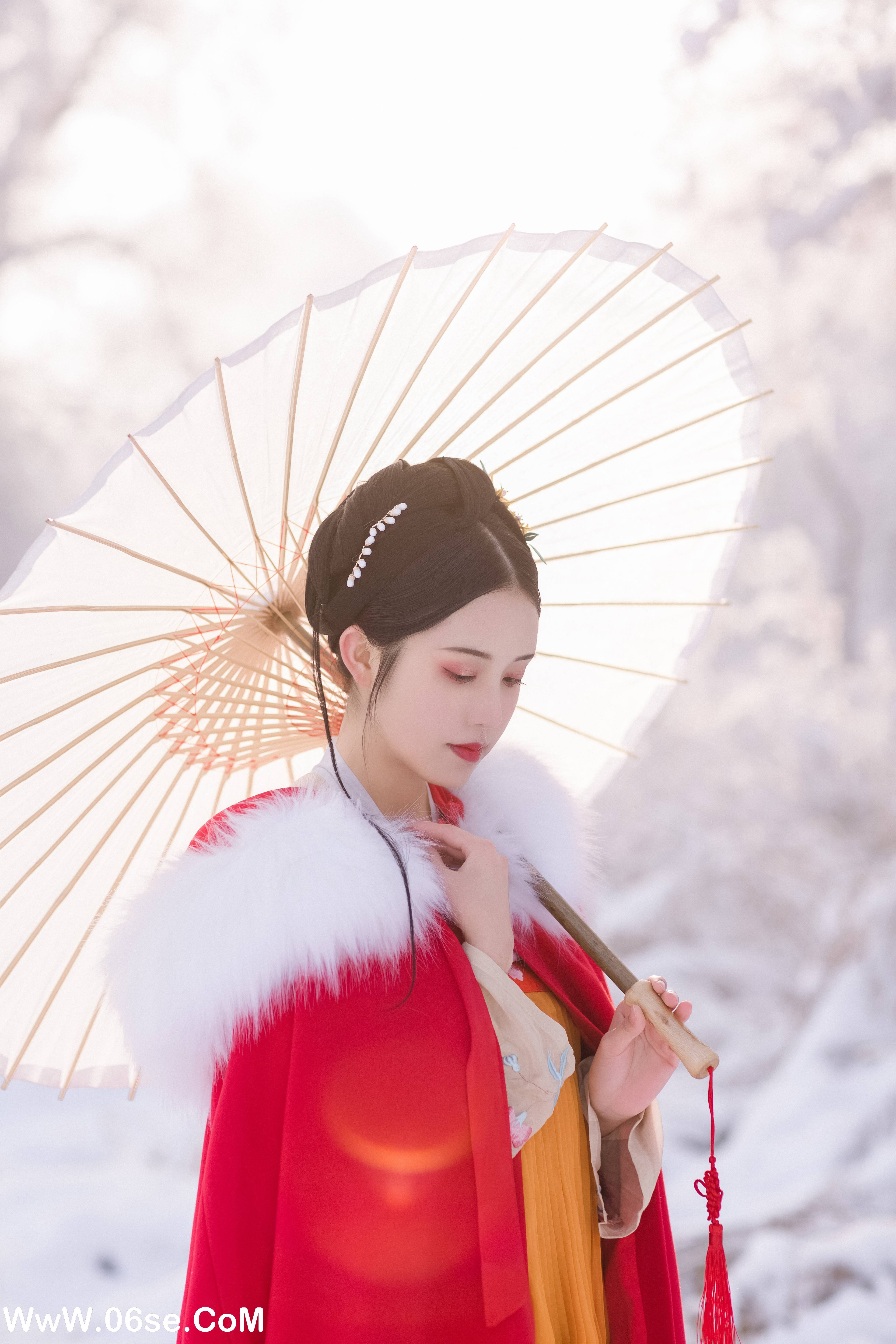 图片[21]-[YITUYU艺图语]2022.07.08 异乡雪 沐槿cutie[31+1P／282MB]-六色网