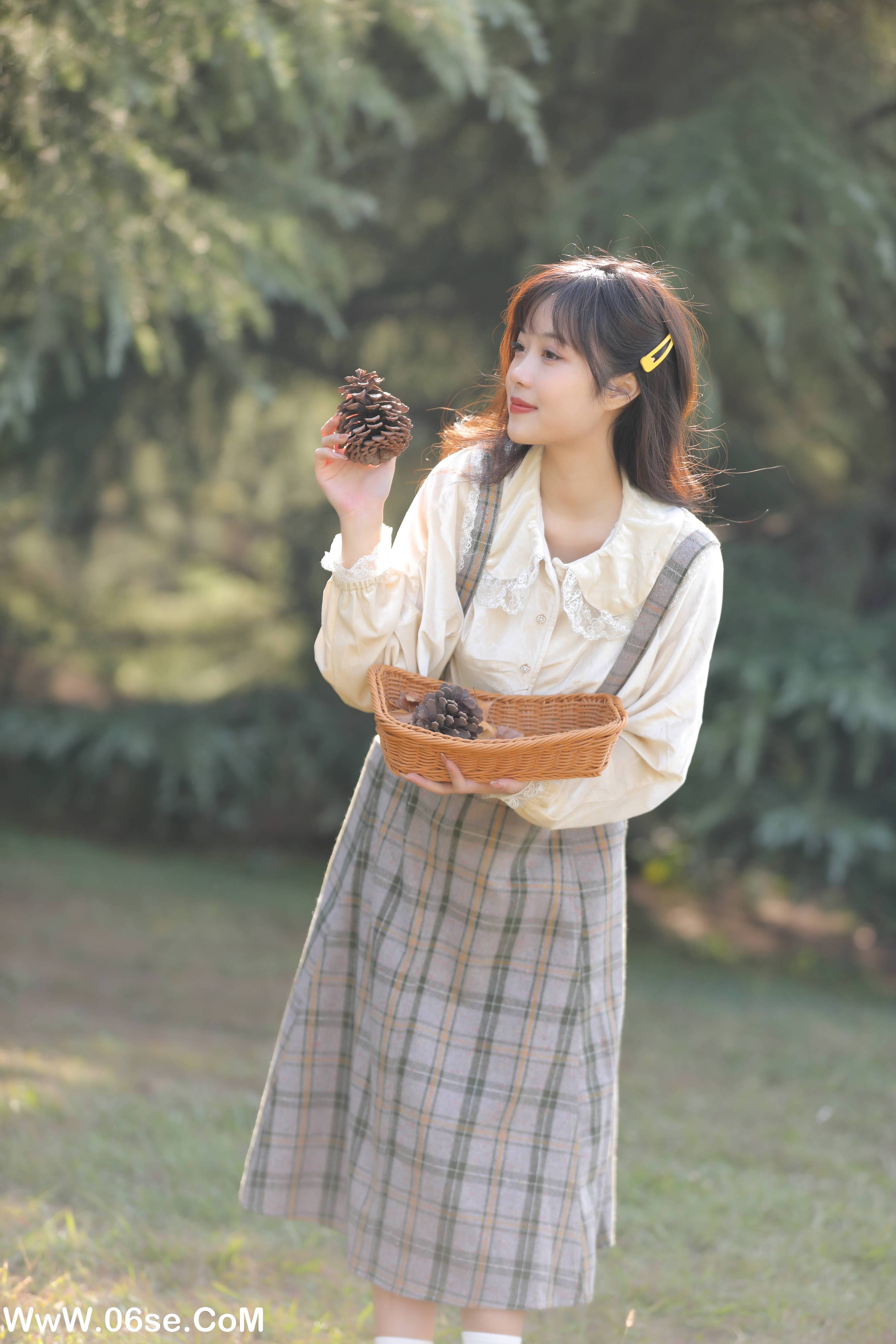图片[16]-[YITUYU艺图语]2022.11.17 秋信 小薇人儿[34+1P／351MB]-六色网