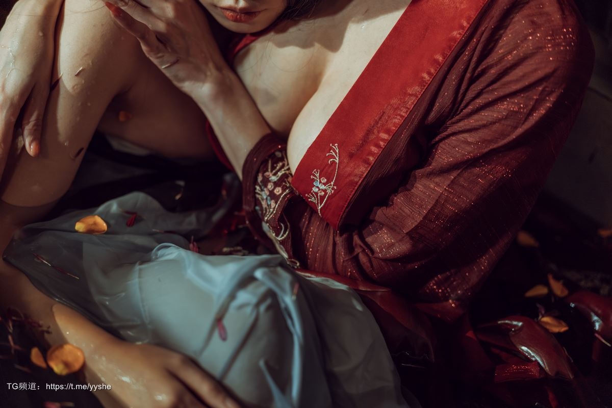 [Cos]秋和柯基 - 昏红帐[52P] 42