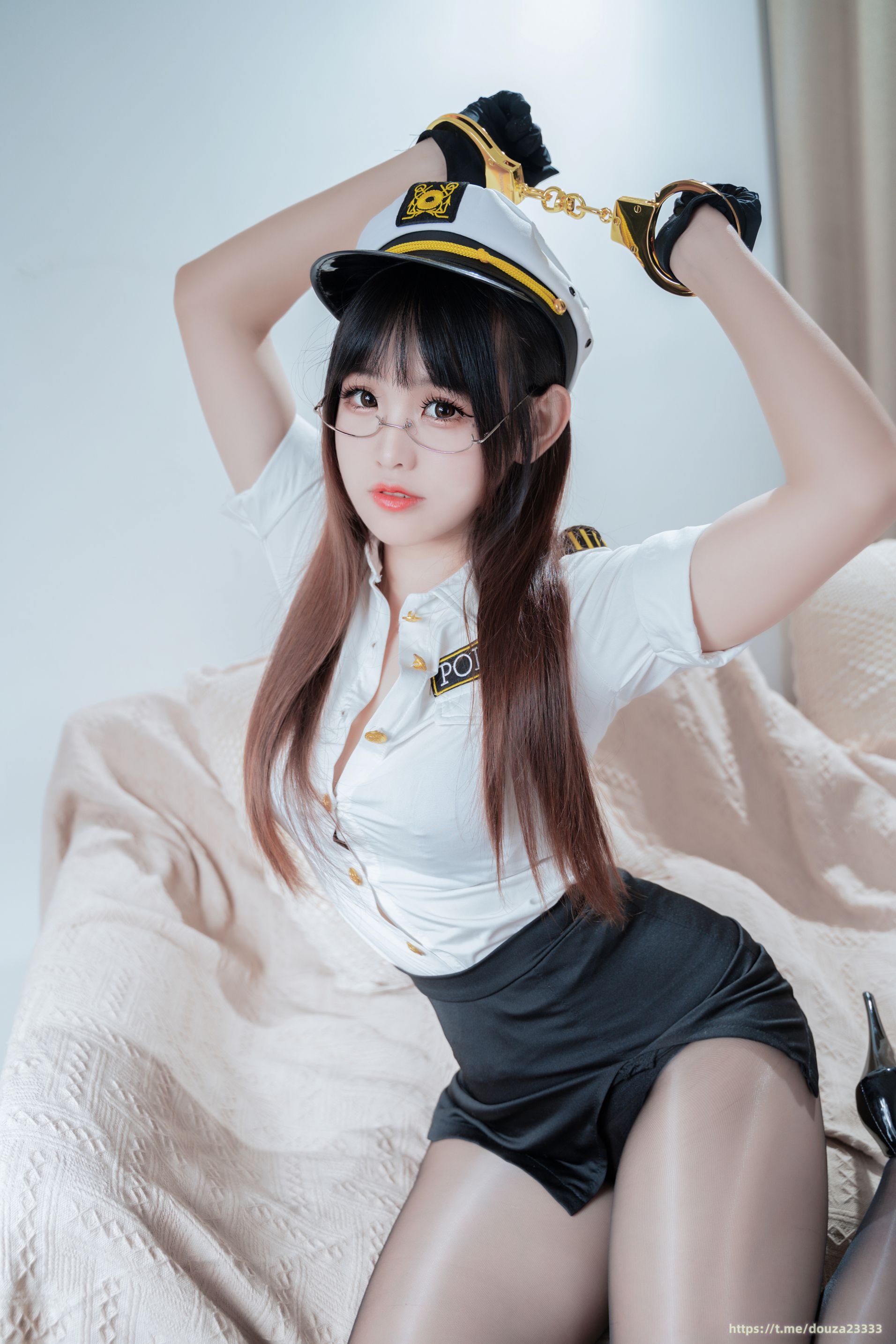mikoの缠绕女警（12月9打赏群资源） 29