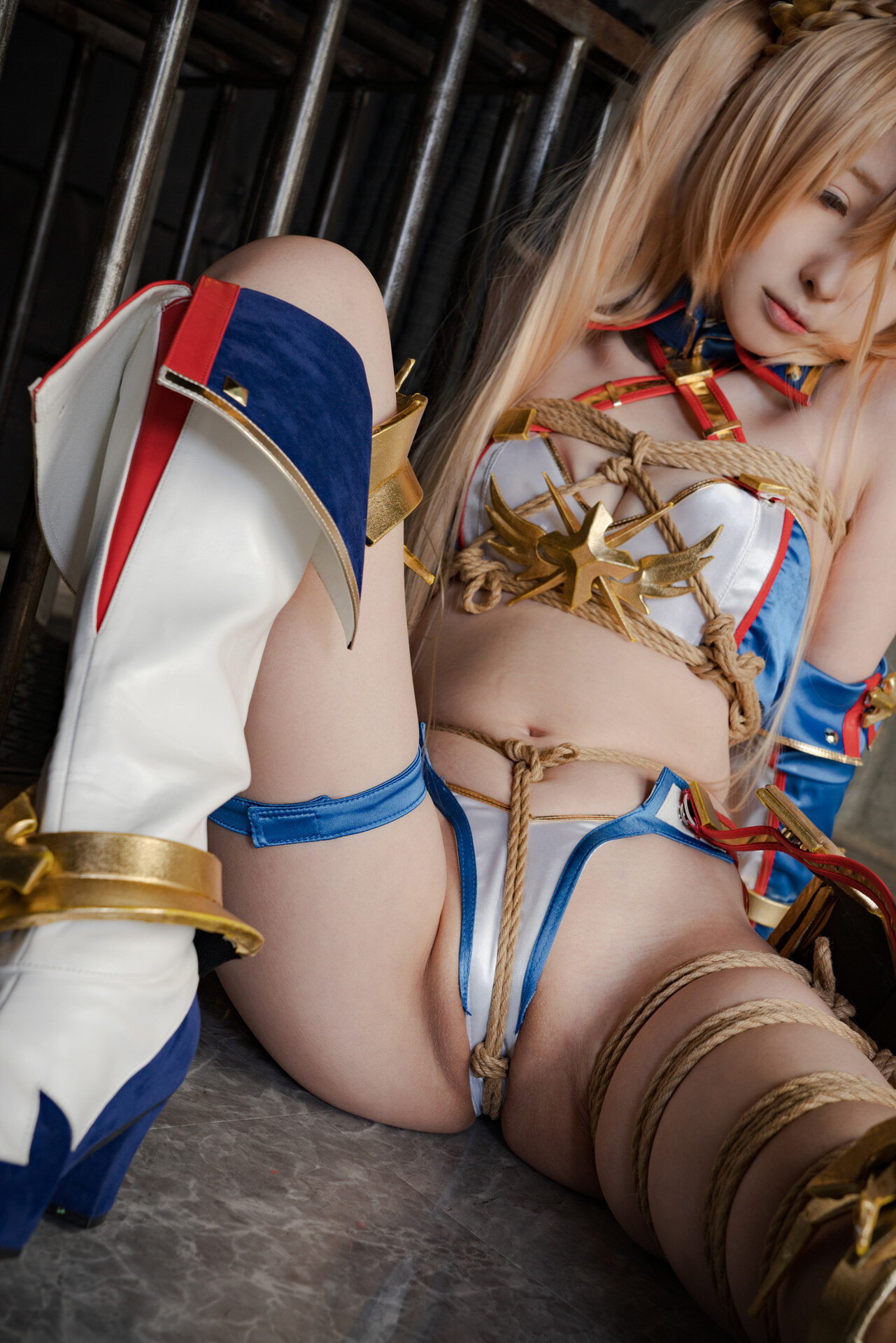 [coli厨 水無月みり] Bradamante ブラダマンテ 聖騎士は敗れません Vol.01 9