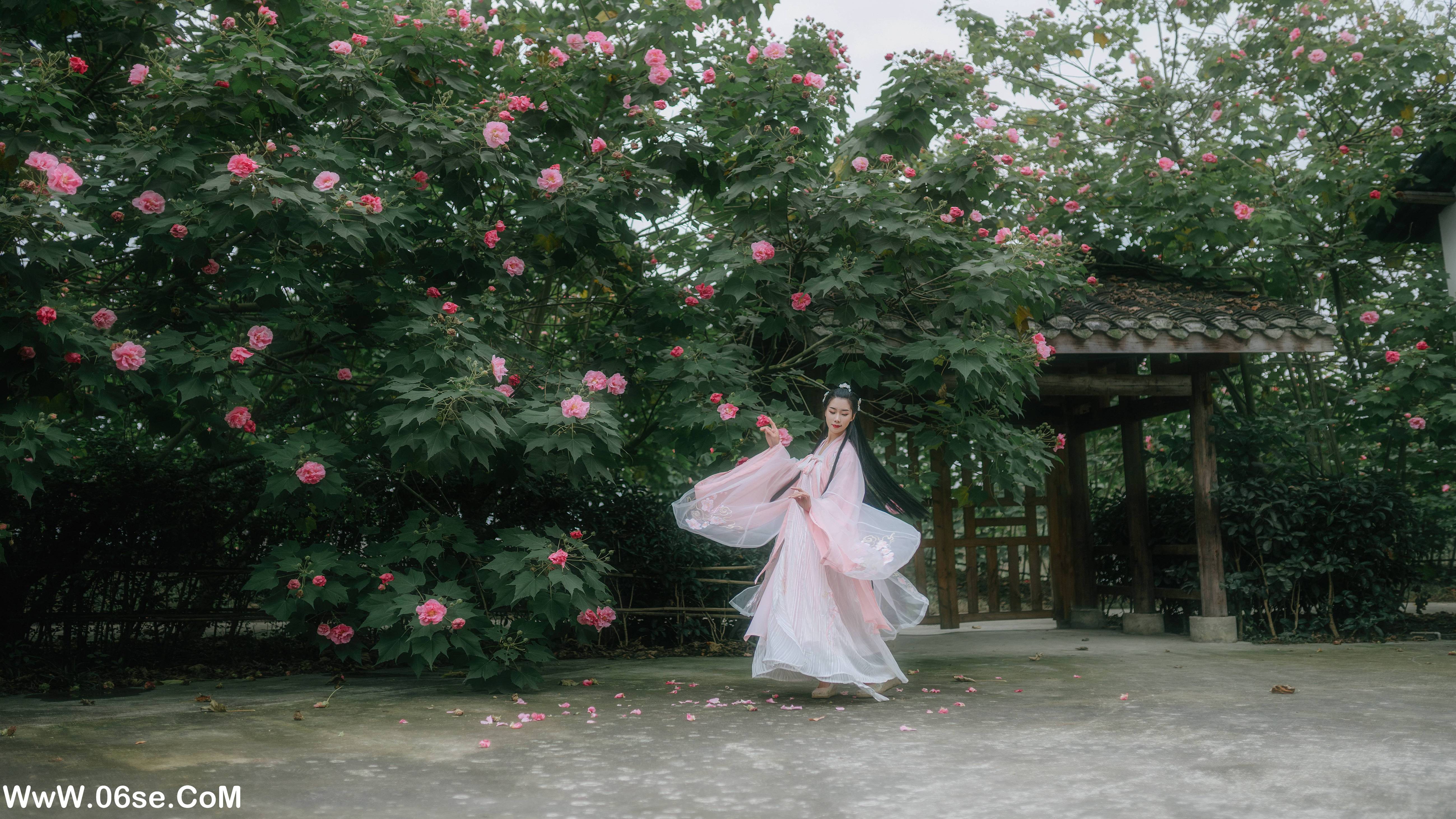 图片[13]-[YITUYU艺图语]2022.05.31 粉蝶 木景抒[22P-351.56MB]-六色网
