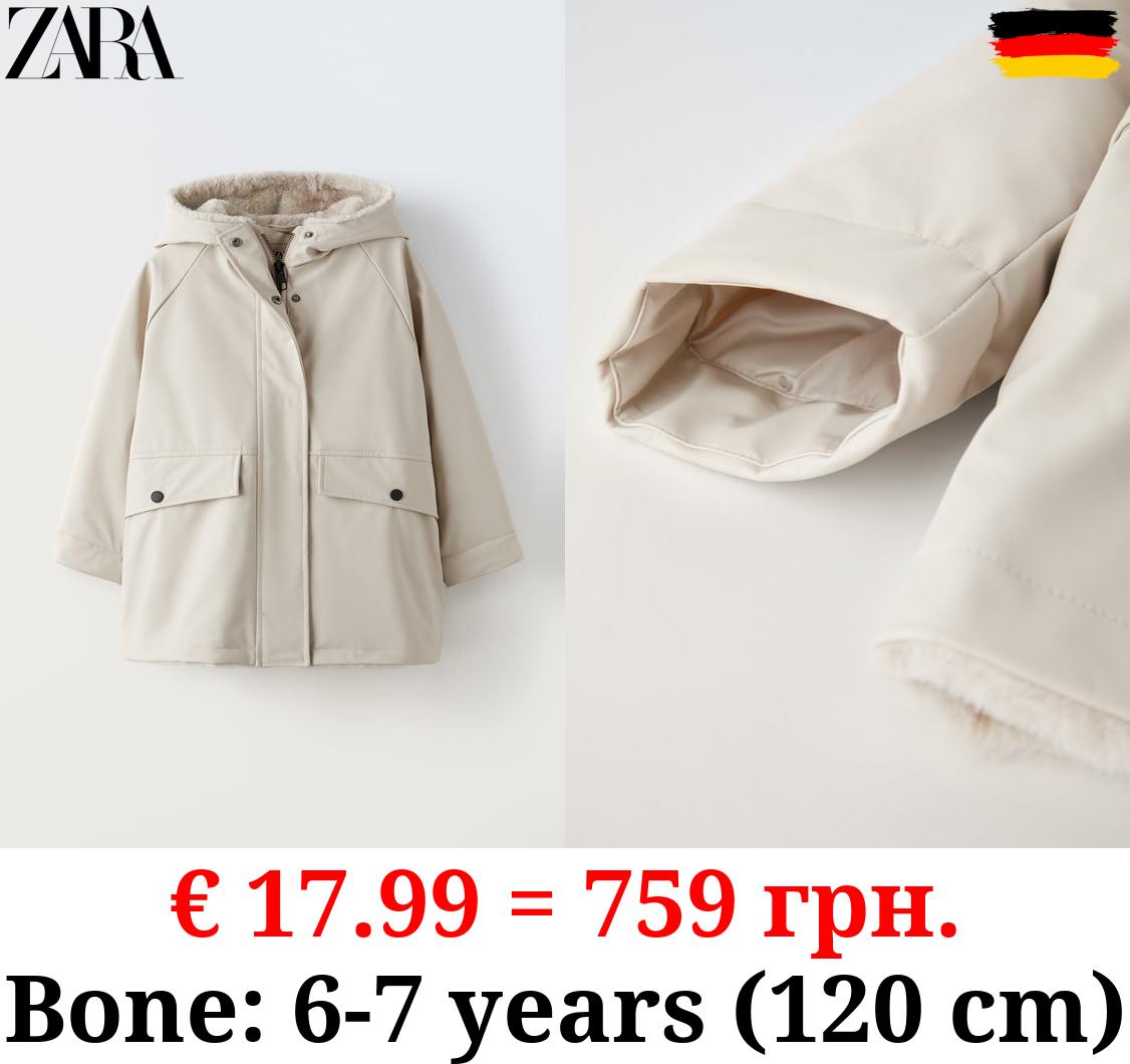 RUBBERISED RAINCOAT WITH FAUX FUR