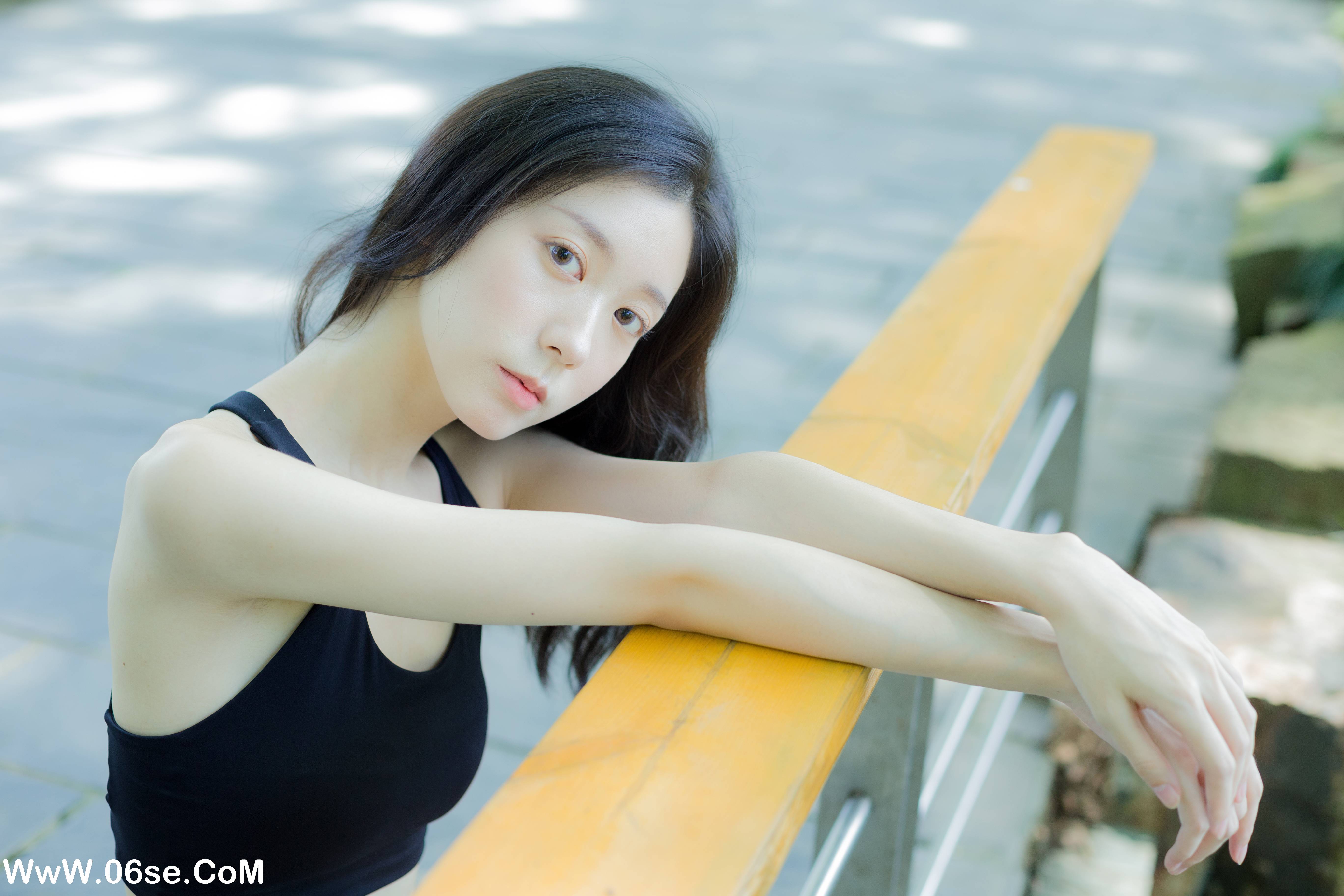 图片[18]-[YITUYU艺图语]2022.09.08 晨练日 饲猫少女-[26+1P／237MB]-六色网