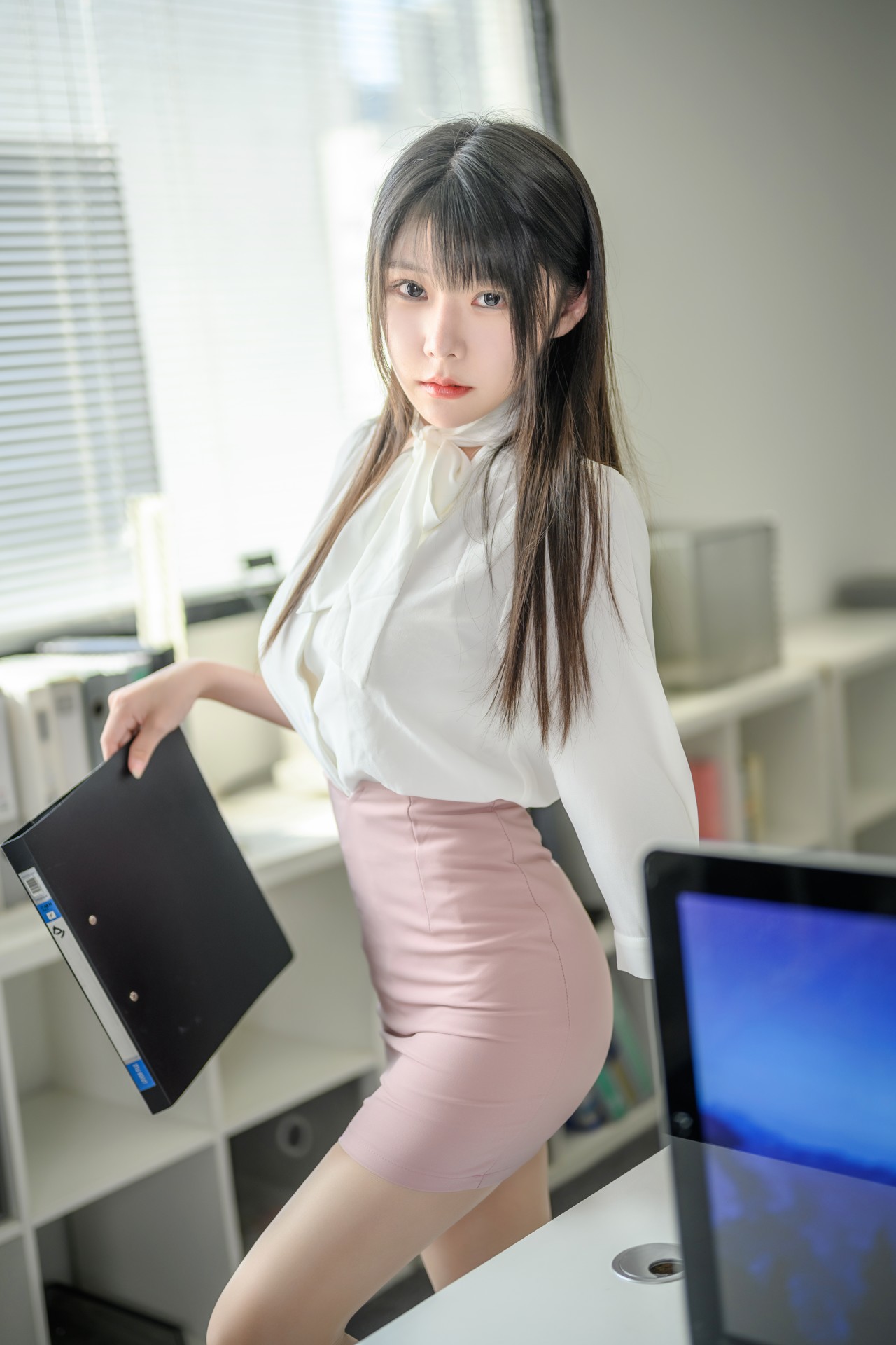 Cosplay 香草喵露露 忙露的职场 粉白裙子 2