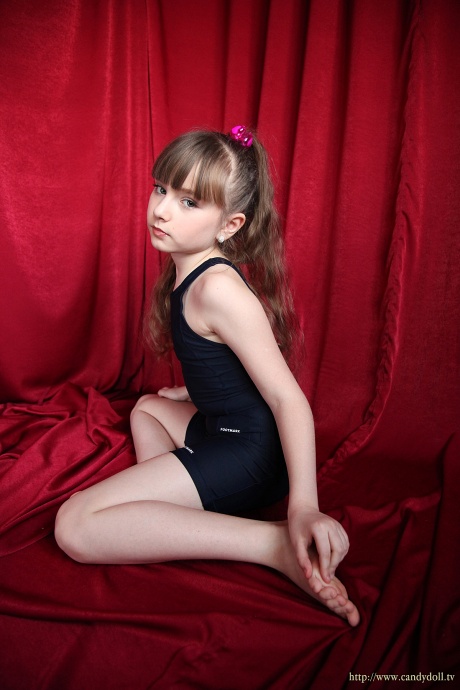 [Image: 5f7ed580d623eb8079f51.jpg]