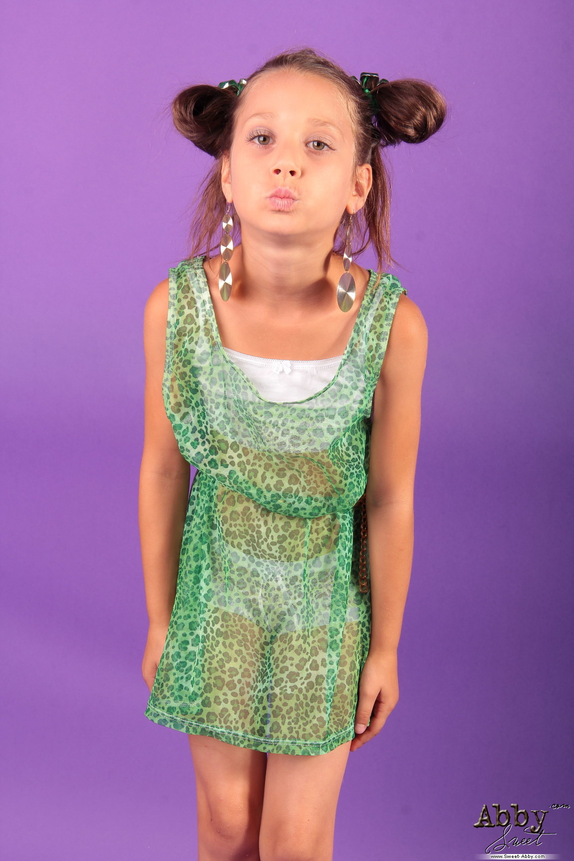 [Image: 5fb43752b97f317ae3d64.jpg]