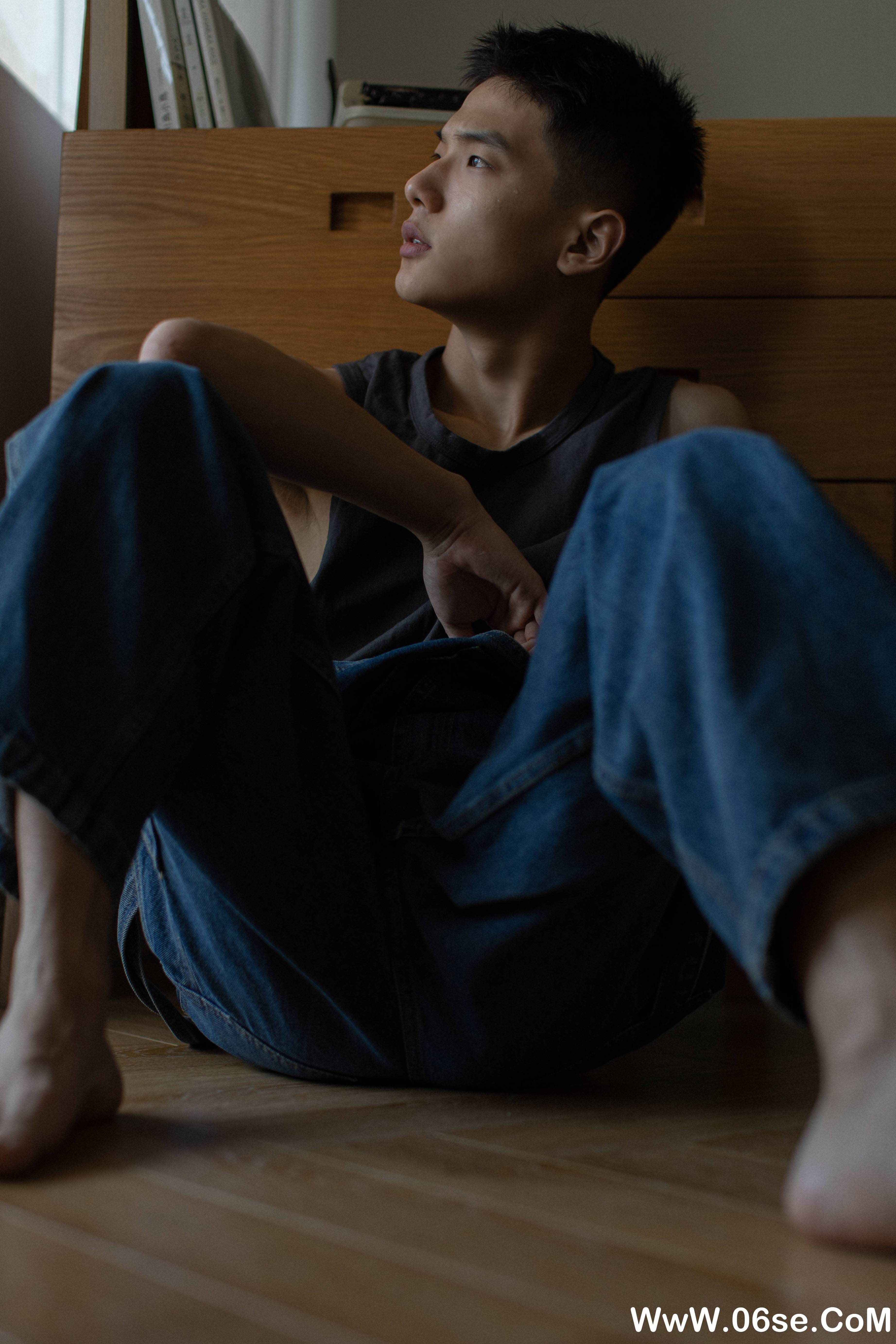 图片[25]-[YITUYU艺图语]2021.08.21 背带裤男孩 周安[34+1P／513MB]-六色网