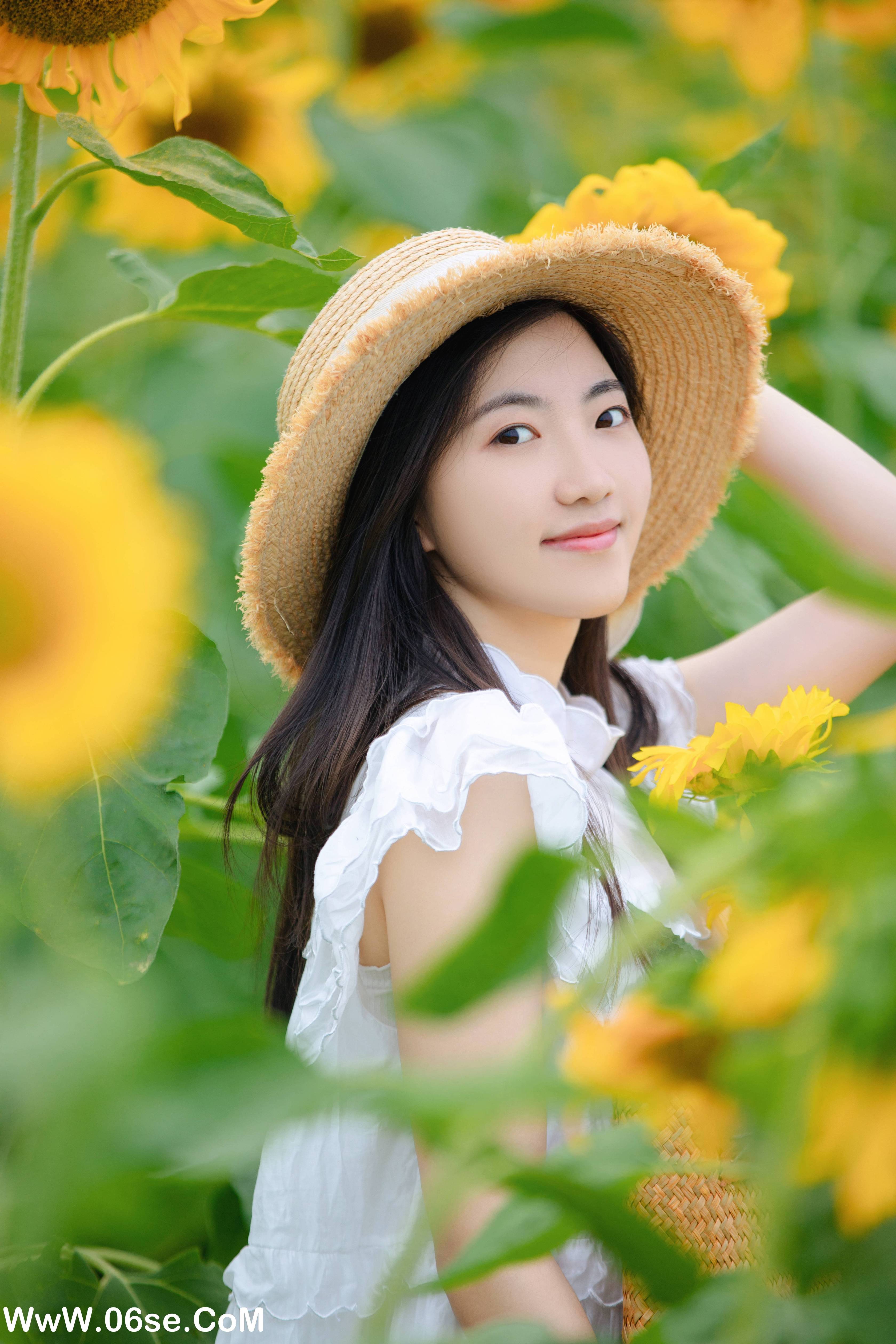 图片[21]-[YITUYU艺图语]2022.08.22 向日葵女孩 栗子[21P／371MB]-六色网