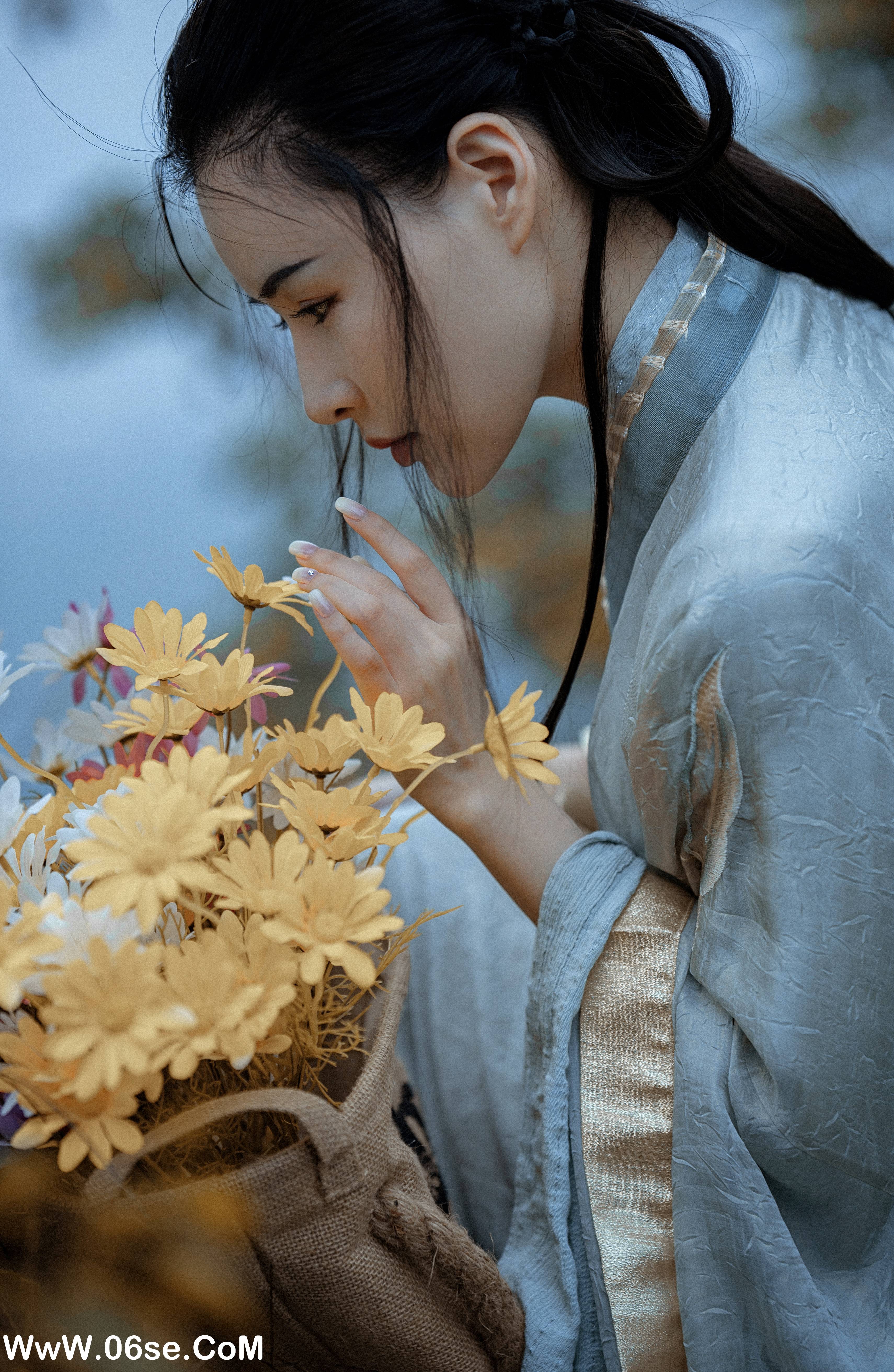 图片[21]-[YITUYU艺图语]2022.02.22 远山无月见秋灯 雅熙[25+1P／359MB]-六色网