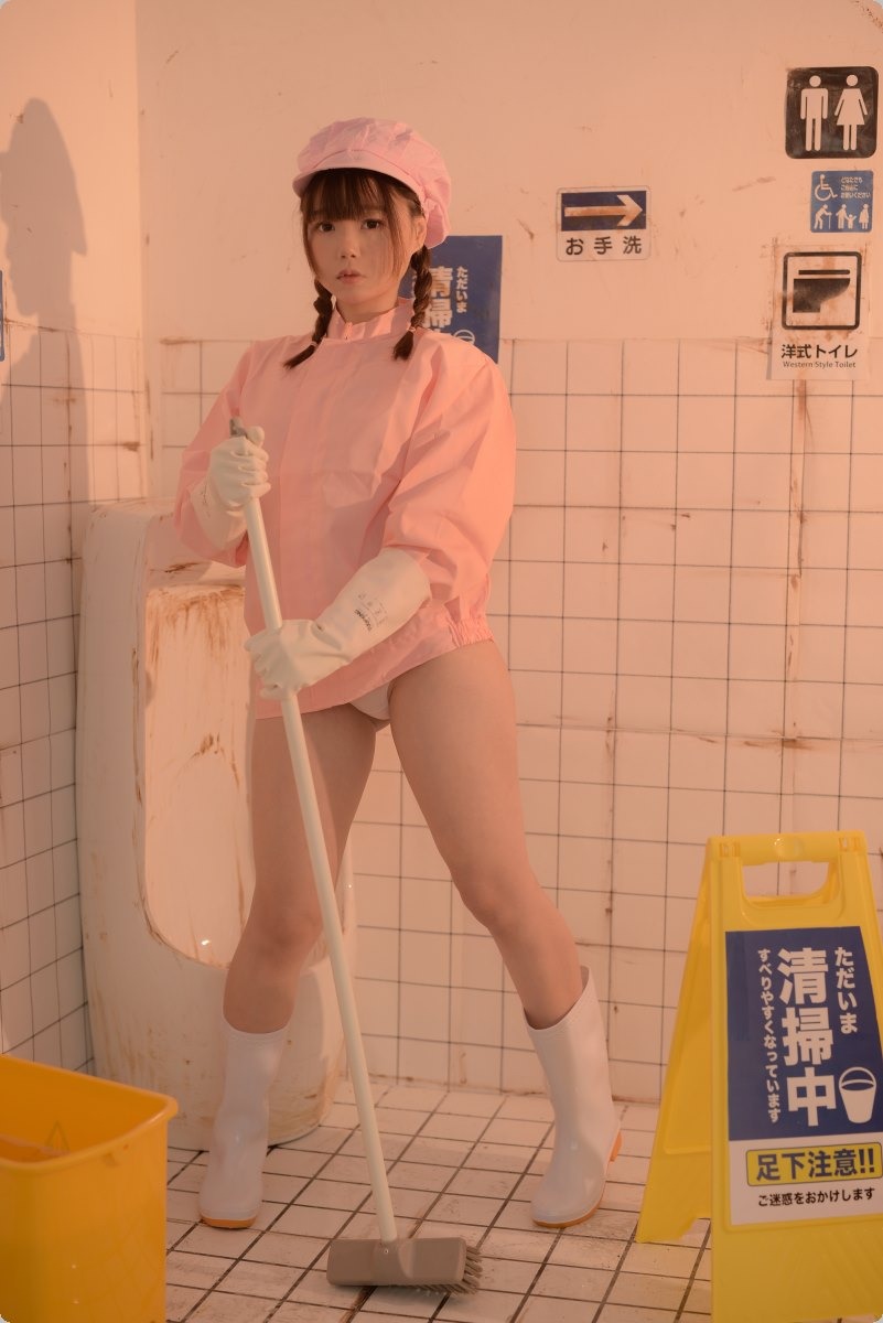 [Cos]きょう肉肉 - 男厕清扫员[71P] 3