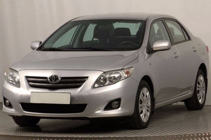 Королла объем. Toyota Corolla zre151. Тойота Королла 10. Тойота Королла 10 поколения. Тойота корона 10 поколение Рестайлинг.