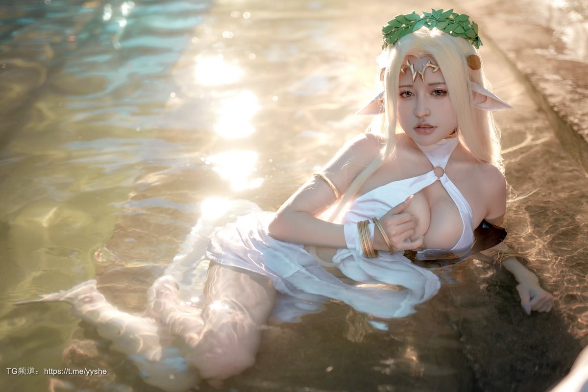 [Cos]一笑芳香沁 - 黑兽白精灵[42P] 35
