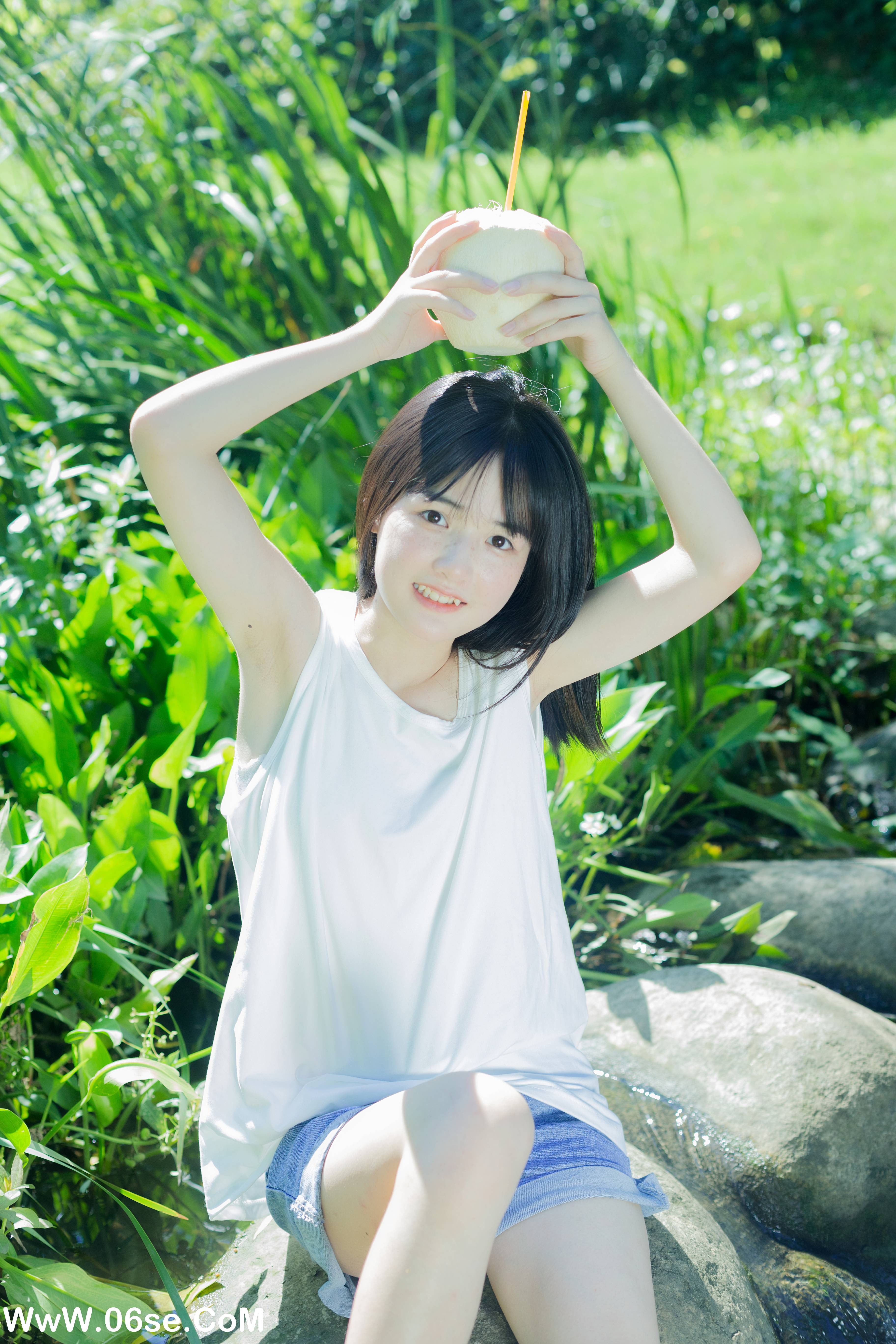 图片[13]-[YITUYU艺图语]2022.08.14 湿漉漉 小怡妹妹cute[31+1P／340MB]-六色网