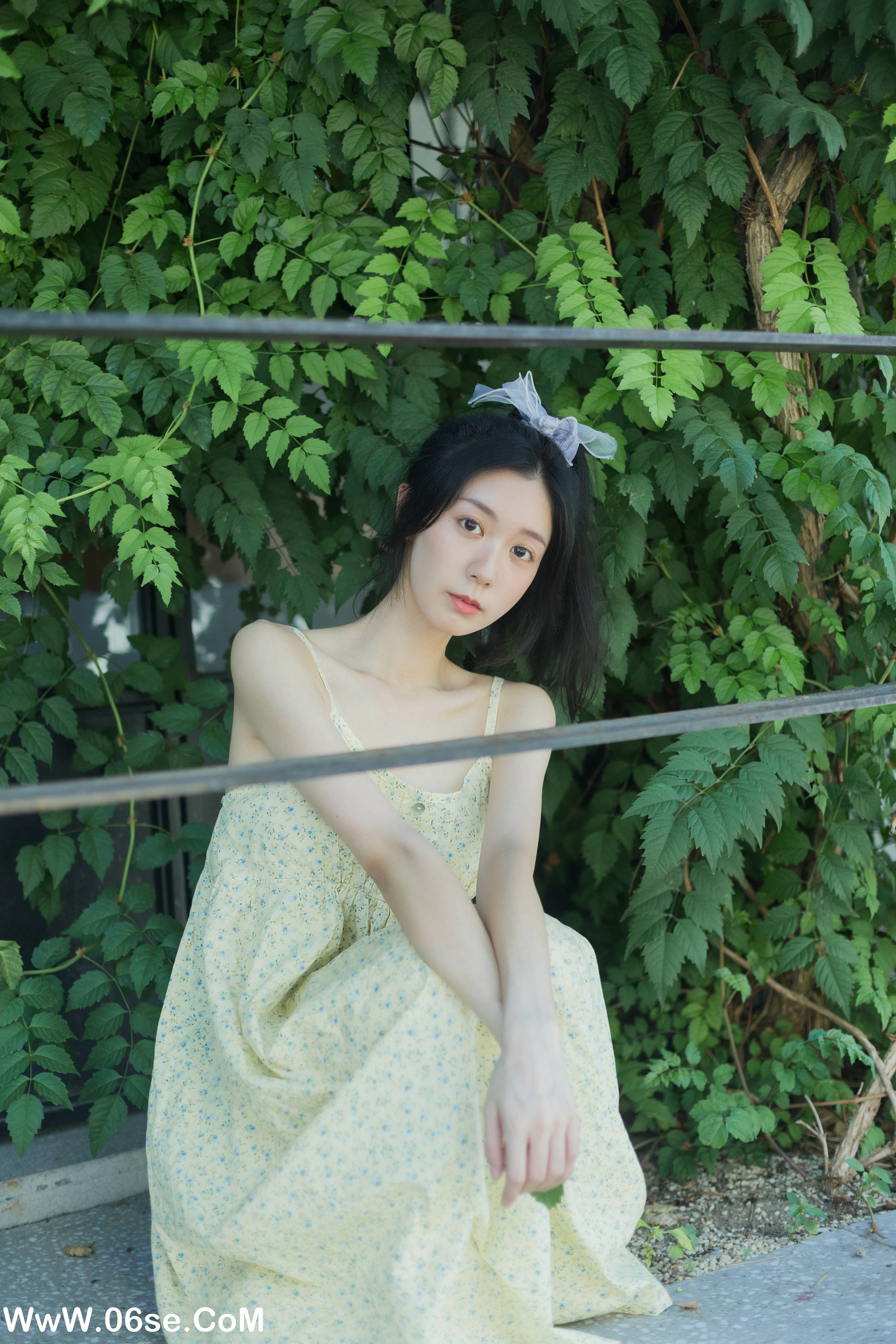 图片[18]-[YITUYU艺图语]2022.08.18 夏日凌霄 饲猫少女-[32+1P／311MB]-六色网