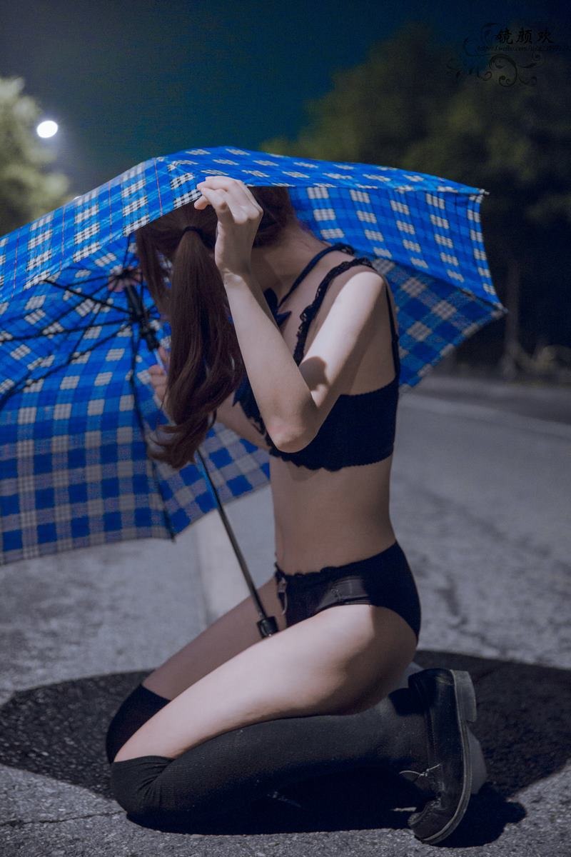 [福利姬]镜颜欢 - 深夜街道[26P] 14