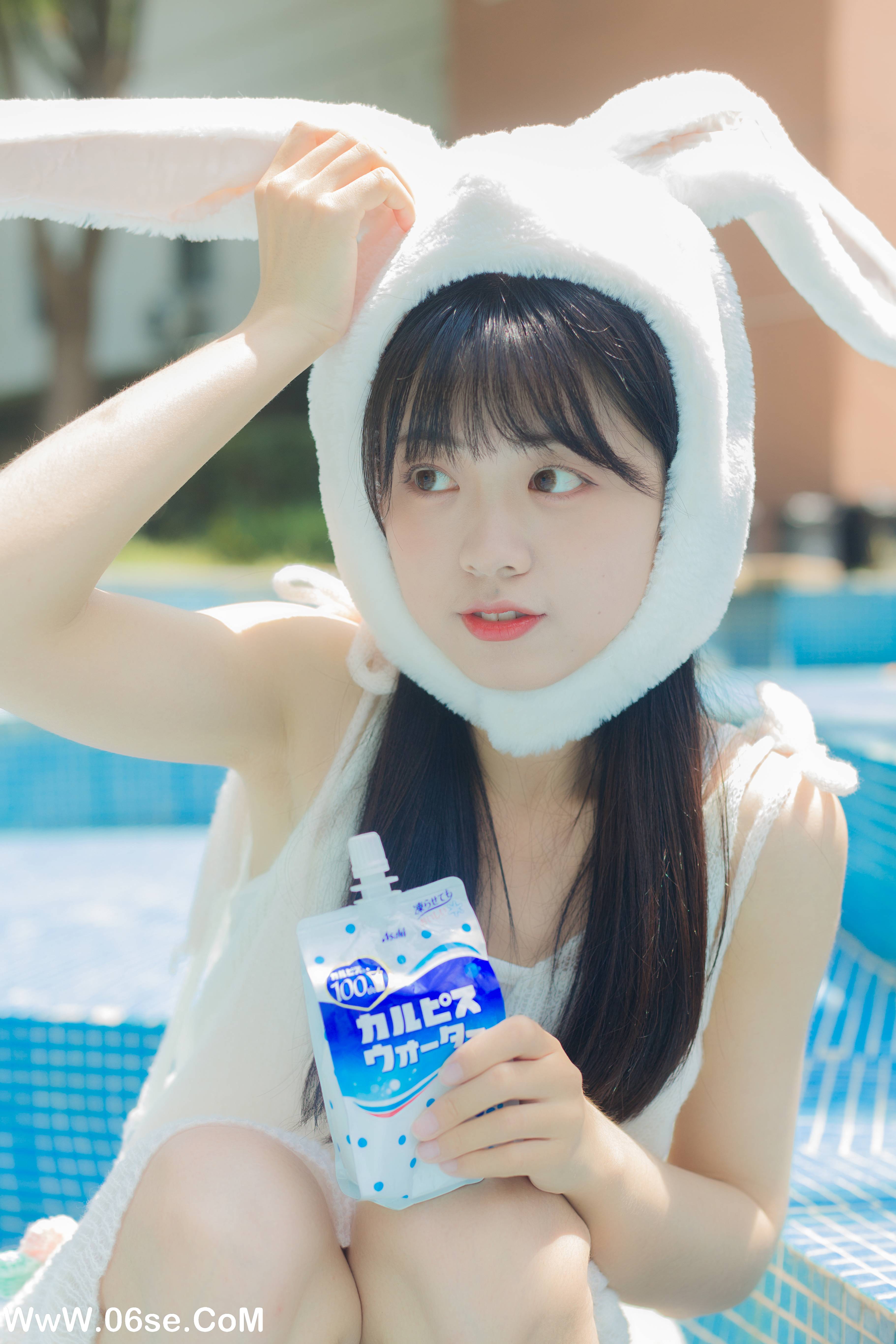 图片[28]-[YITUYU艺图语]2022.07.09 夏日泳池的兔子 可爱泡泡呀[35+1P／368MB]-六色网