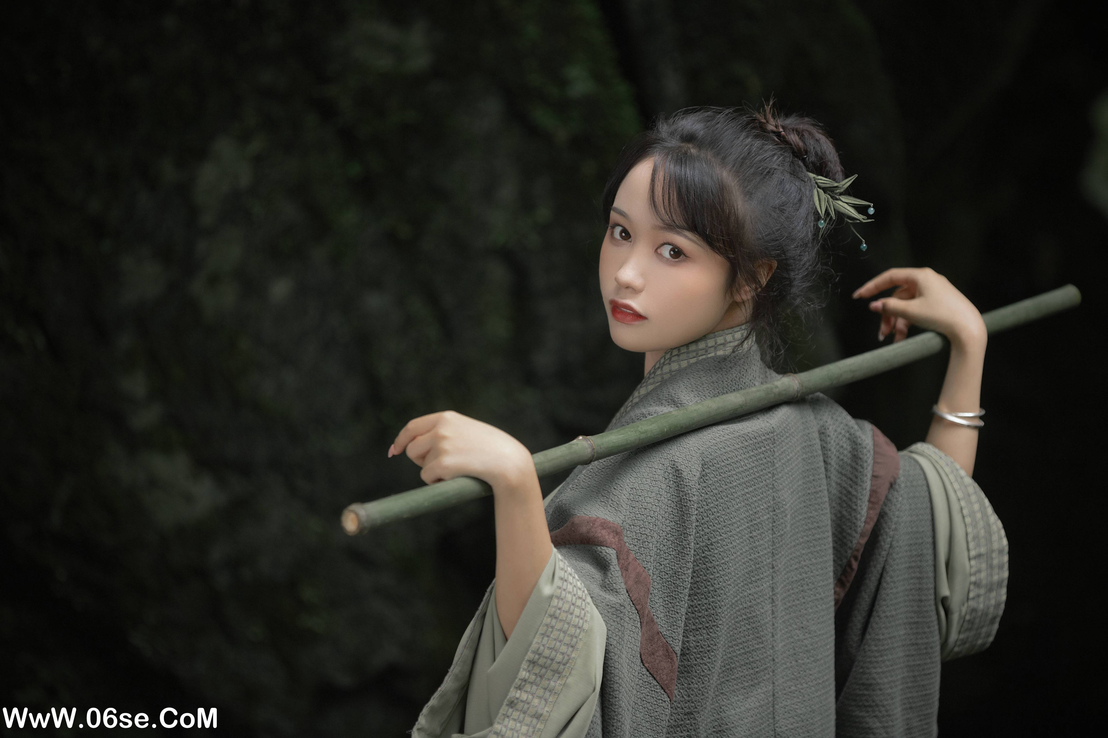 图片[33]-[YITUYU艺图语]2022.08.13 上山 梨一依[37+1P／505MB]-六色网