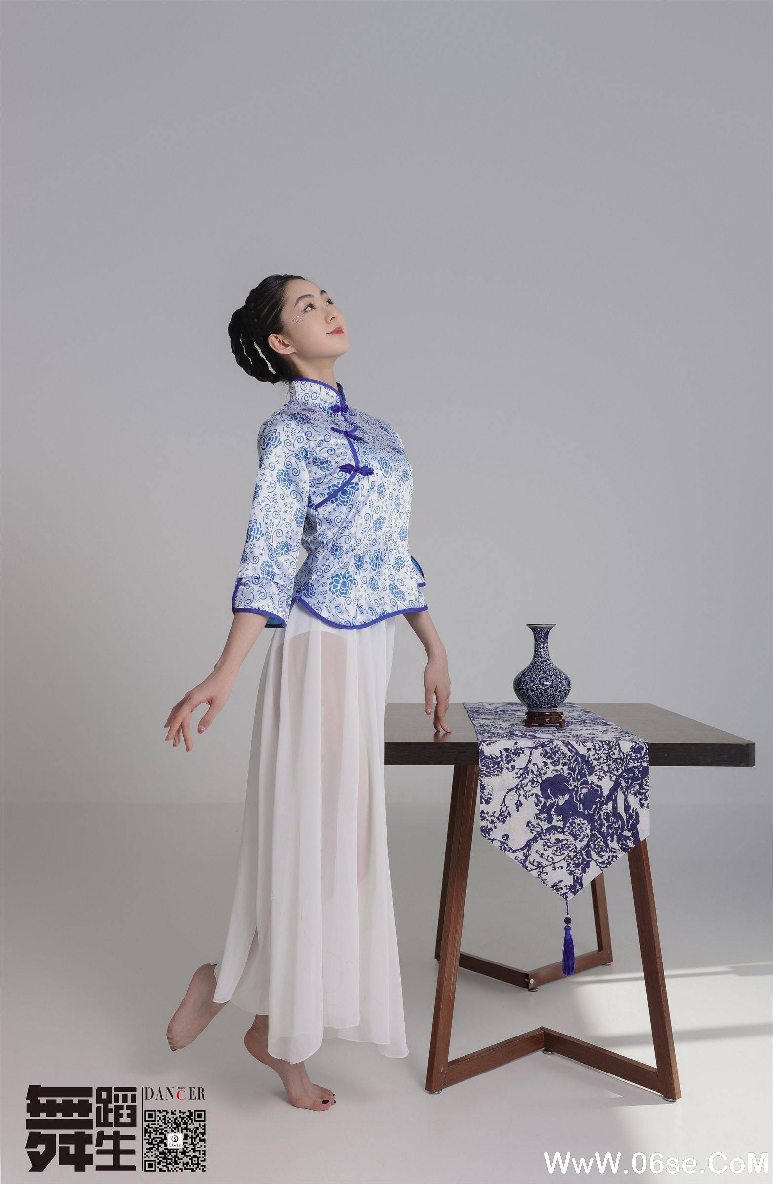图片[26]-[GALLI嘉丽] 舞蹈生日记 104 – 青花瓷 韩玉彤-六色网