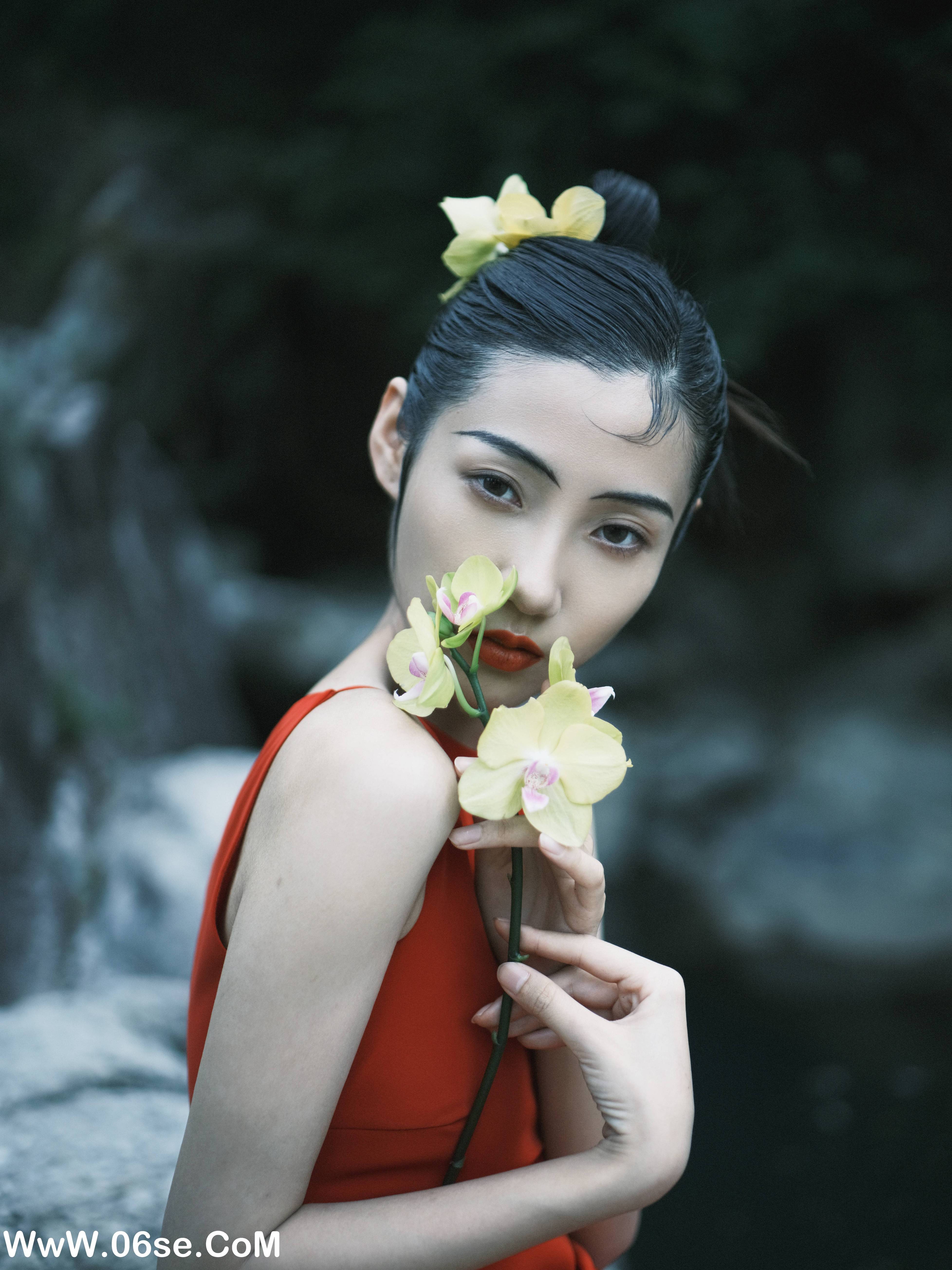 图片[24]-[YITUYU艺图语]2022.11.14 关于红 阿万[46+1P／469MB]-六色网