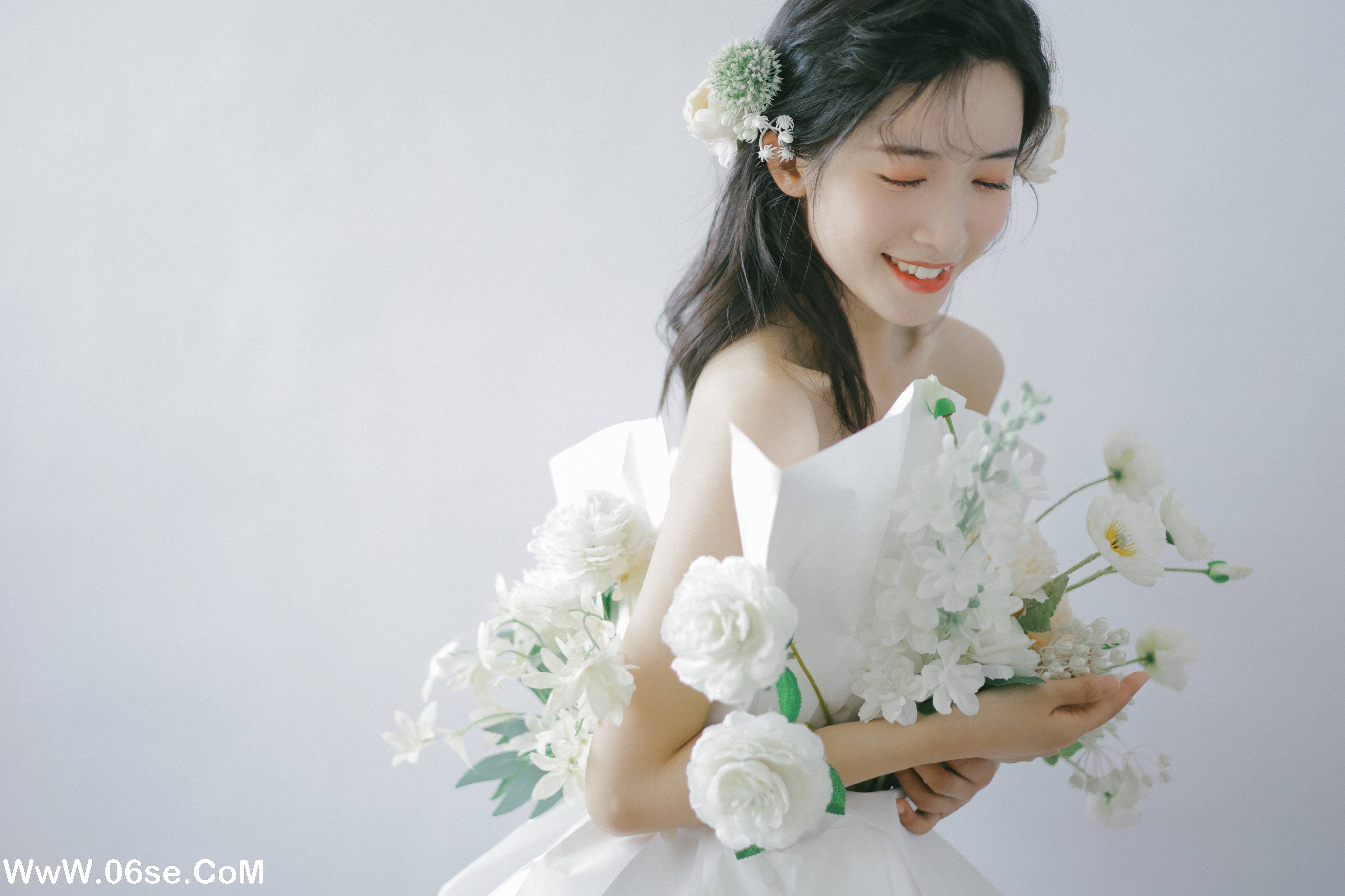 图片[11]-[YITUYU艺图语]2022.07.26 花束女孩 一只阿梦崽[31+1P／256MB]-六色网