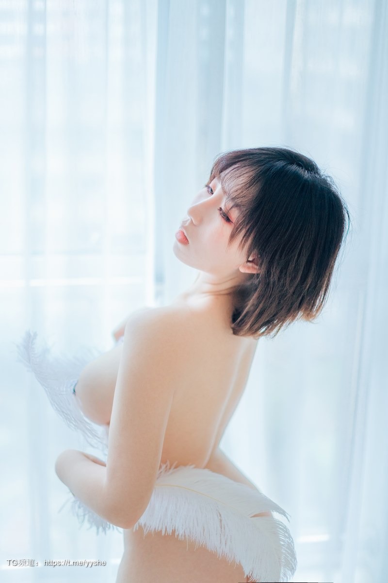 [Cos]从从从从鸾 - 囚笼少女[70P] 26