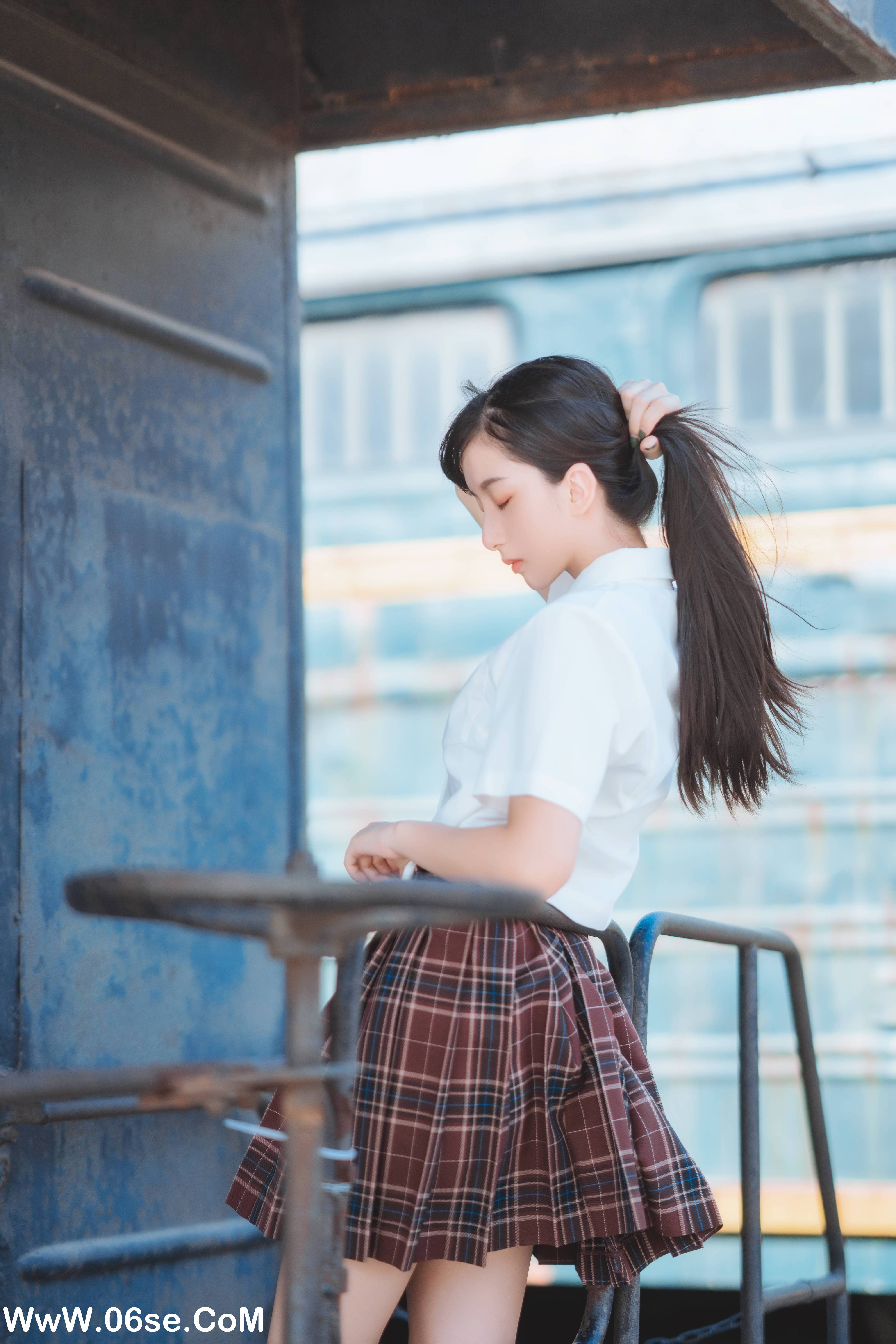 图片[6]-[YITUYU艺图语]2022.05.21 青春列车 鲁鲁羽落子[32P-662.65 MB]-六色网