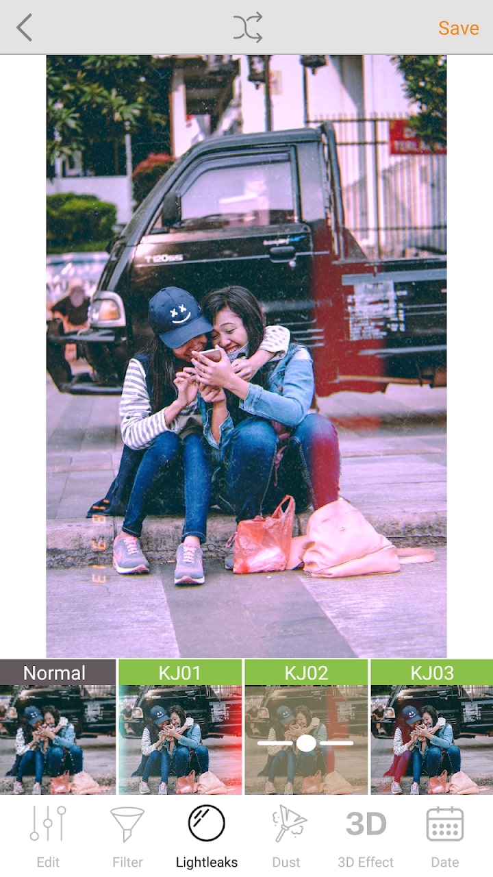 Kuni Cam MOD APK + [Pro/Unlocked] Download Free