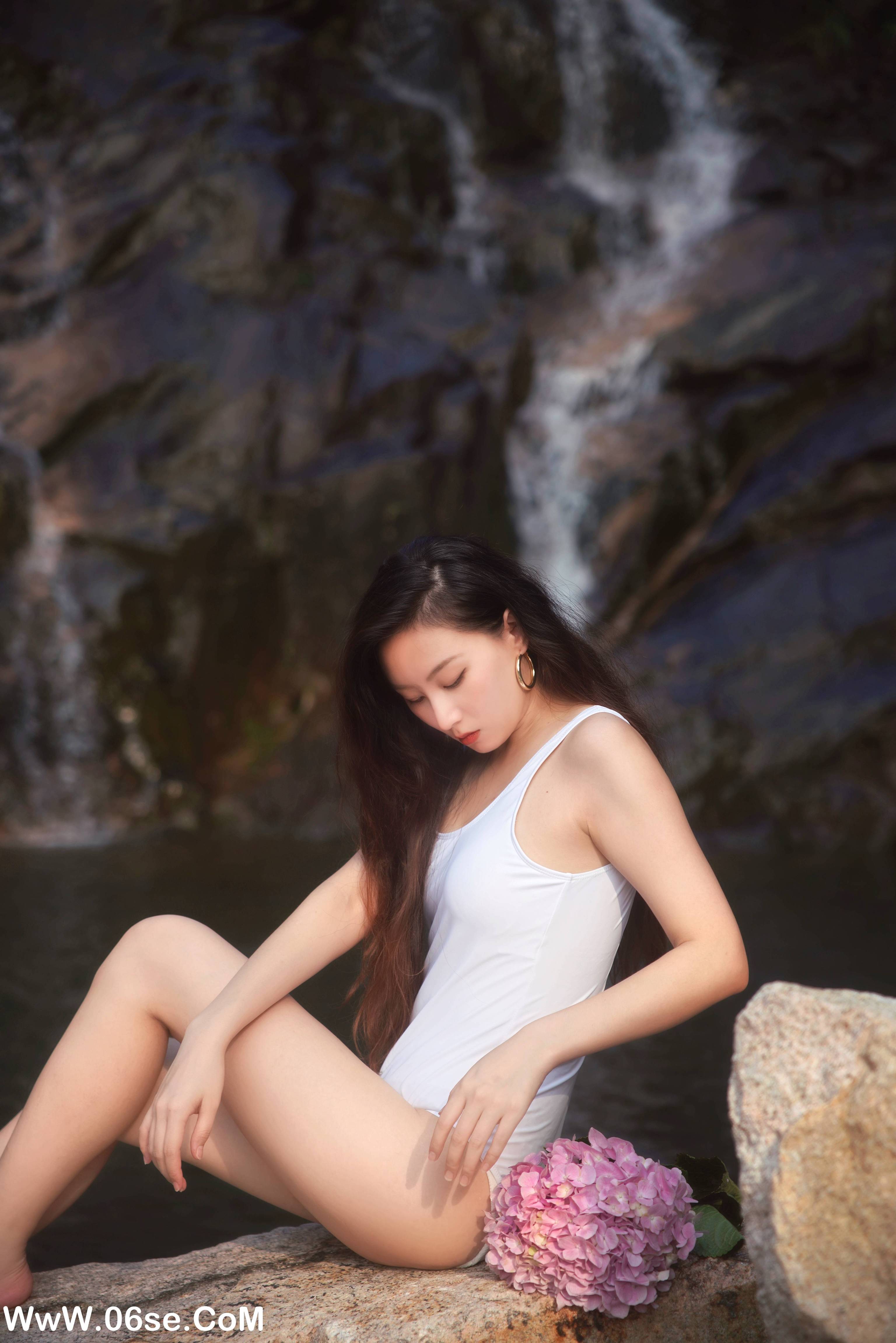 图片[36]-[YITUYU艺图语]2022.10.31 水中的绣球花 土土[37+1P／420MB]-六色网