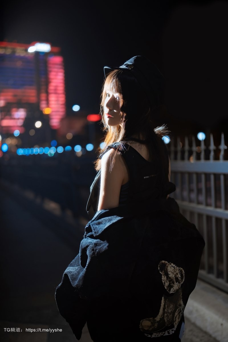 [Cos]桜桃喵 - VV[40P] 17