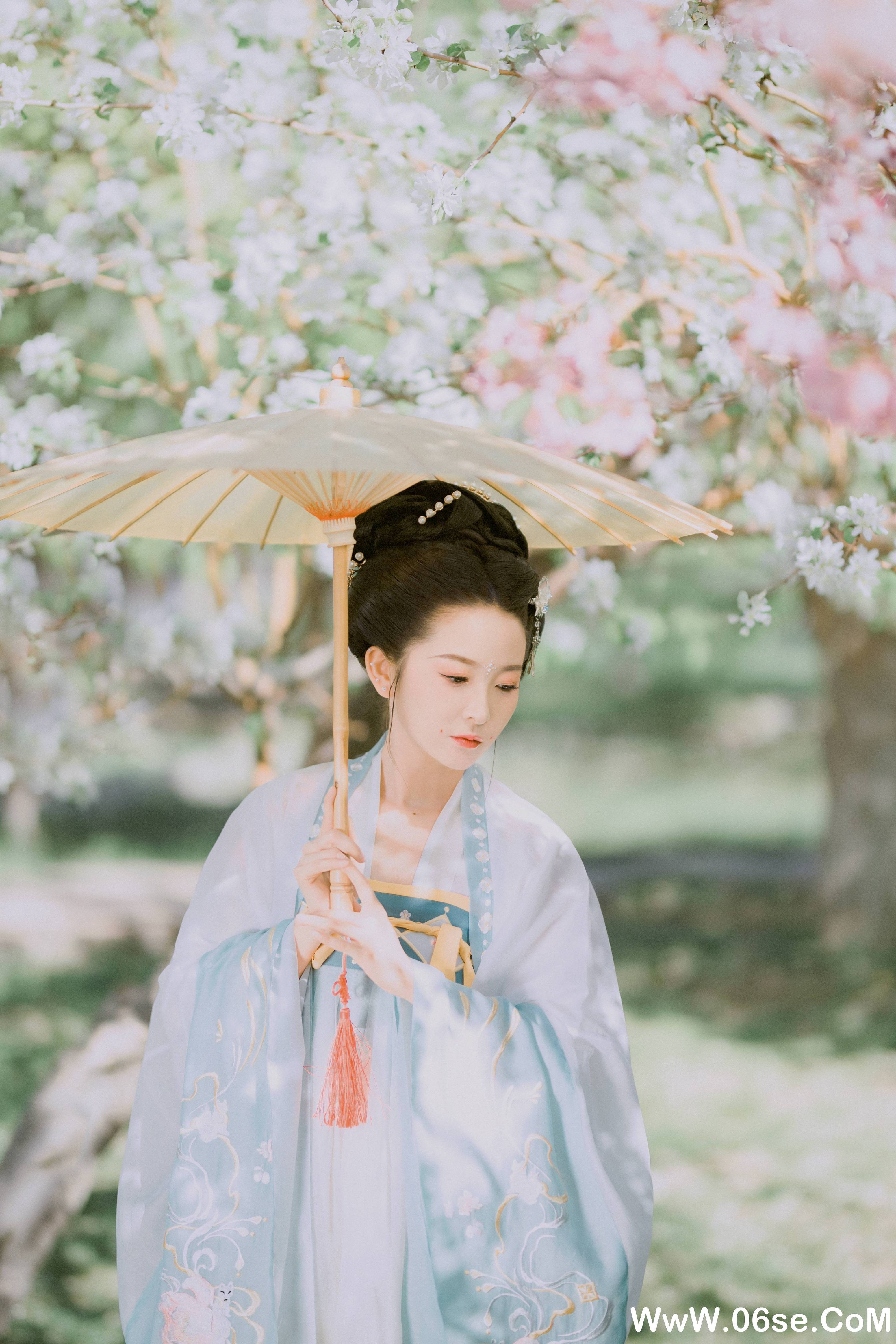 图片[11]-[YITUYU艺图语]2021.10.30 花朝 Simple[21+1P／283MB]-六色网