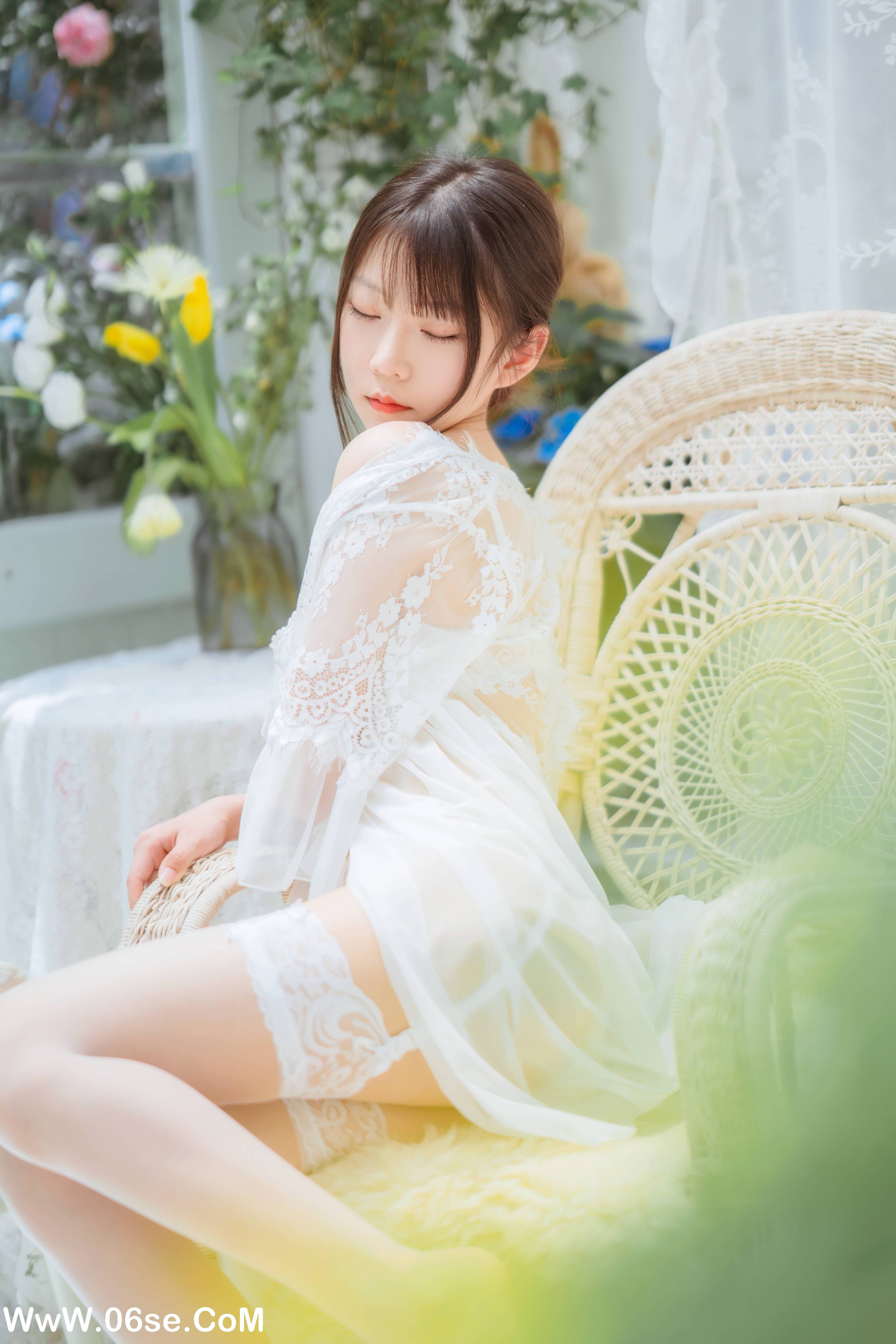 图片[22]-[YITUYU艺图语]2022.05.16 花房阳光少女 香草喵露露[32P-487.68 MB]-六色网