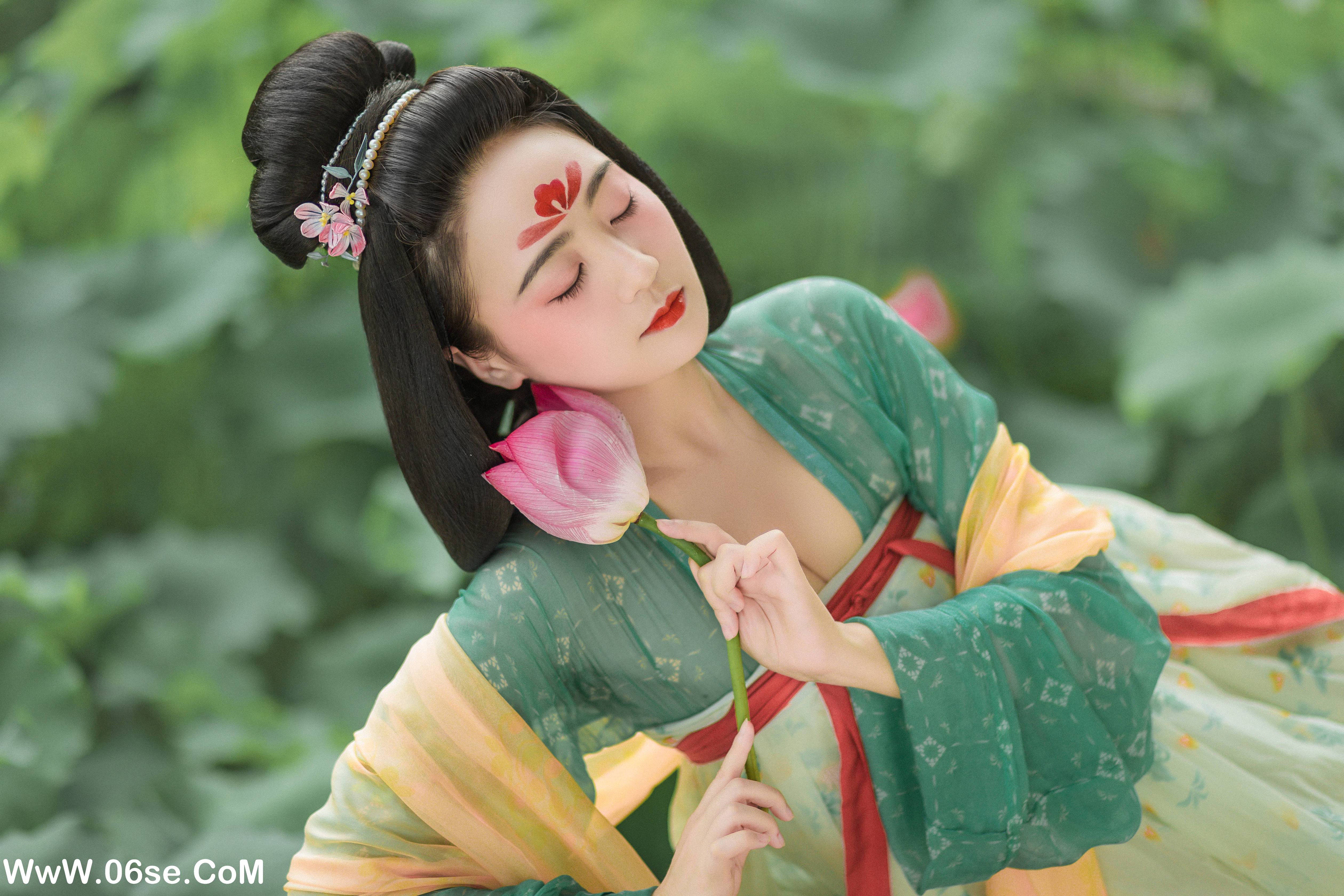 图片[6]-[YITUYU艺图语]2022.01.14 荷 徐悦尔[22+1P／449MB]-六色网