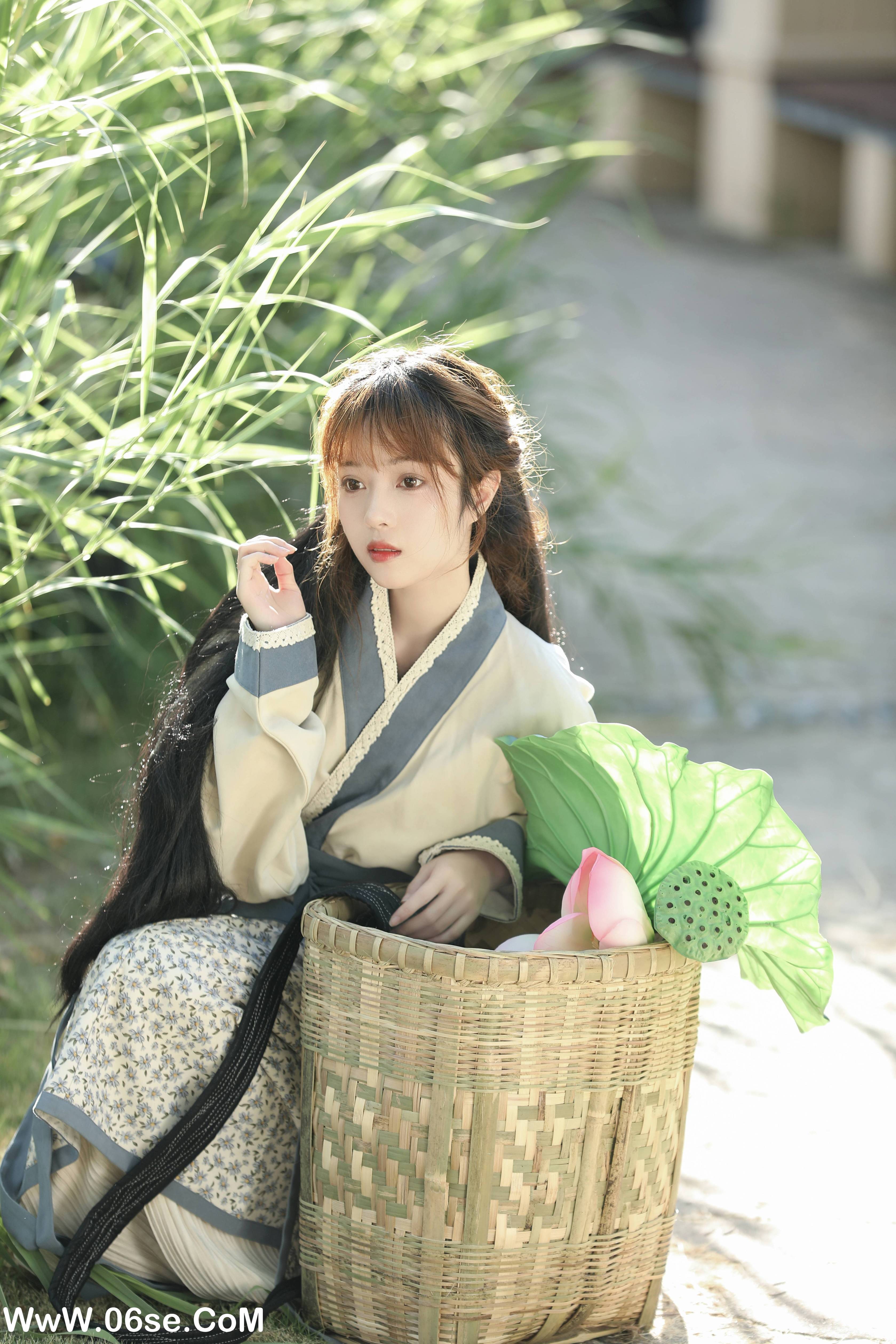 图片[16]-[YITUYU艺图语]2022.09.26 采荷 小薇人儿[37+1P／491MB]-六色网