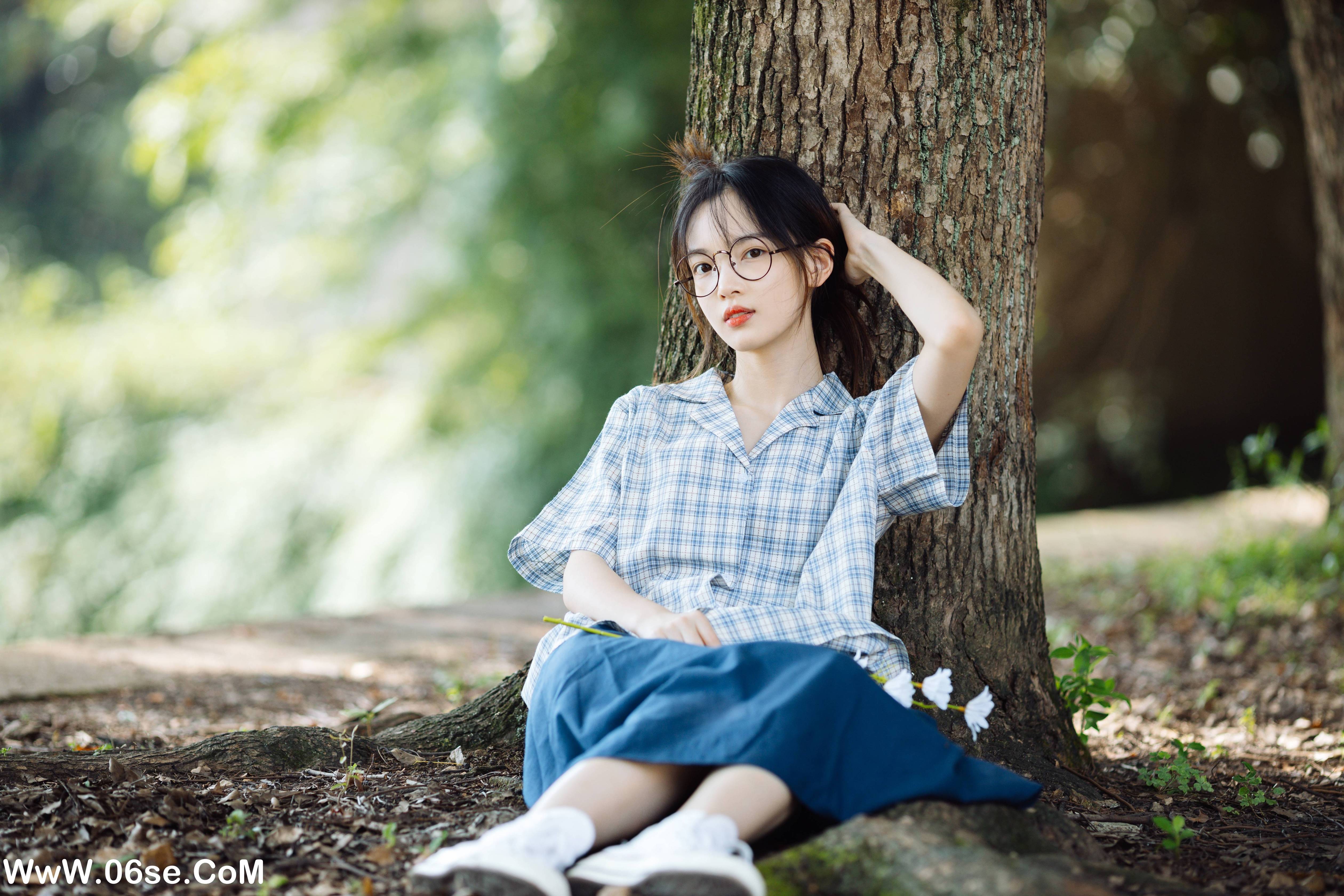 图片[4]-[YITUYU艺图语]2022.01.03 树下的蓝色往事 一鸭咿呀哟[23+1P／353MB]-六色网