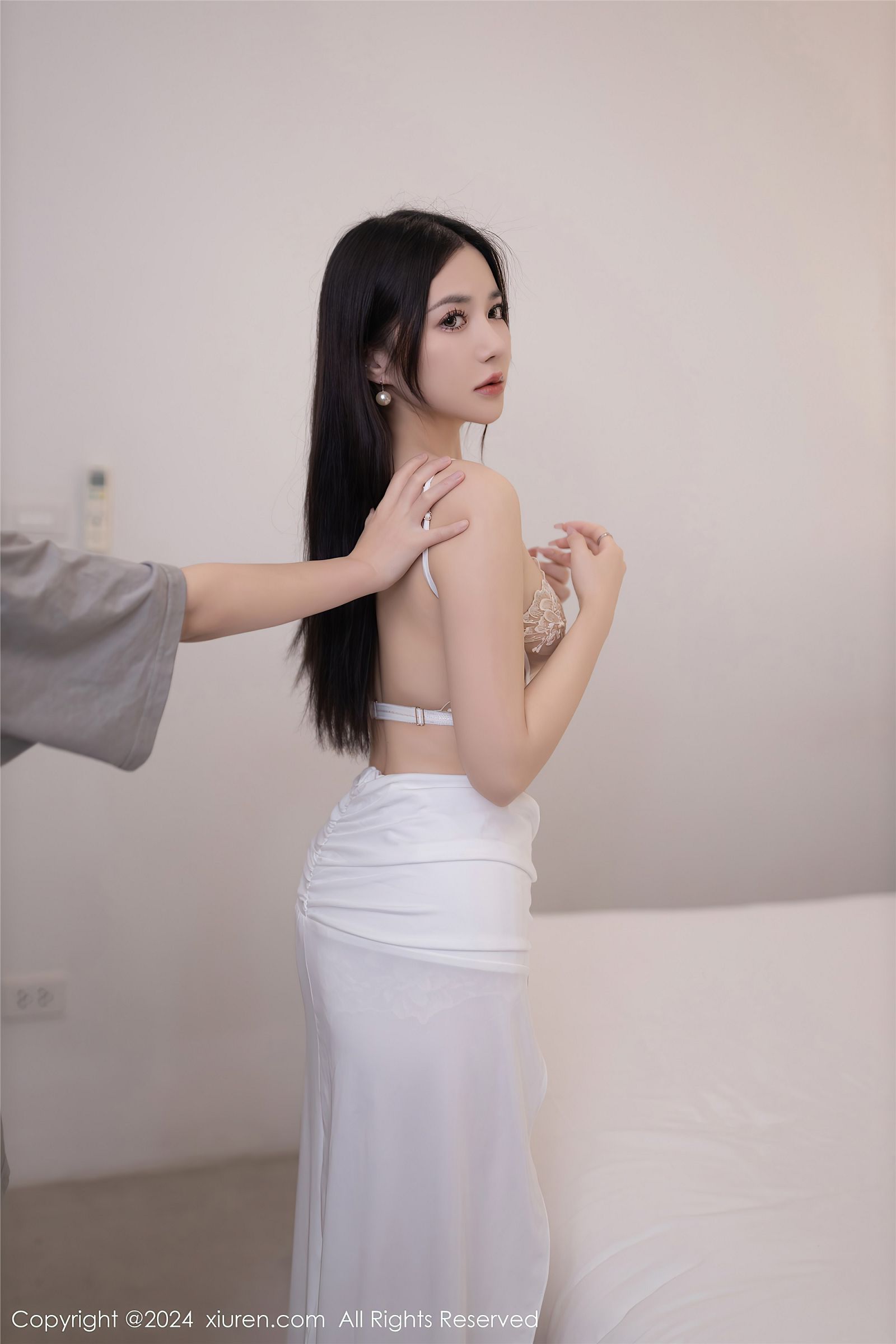 图片[11]-[XIUREN秀人网] 2024.01.26 NO.8026 鱼子酱Fish-六色网